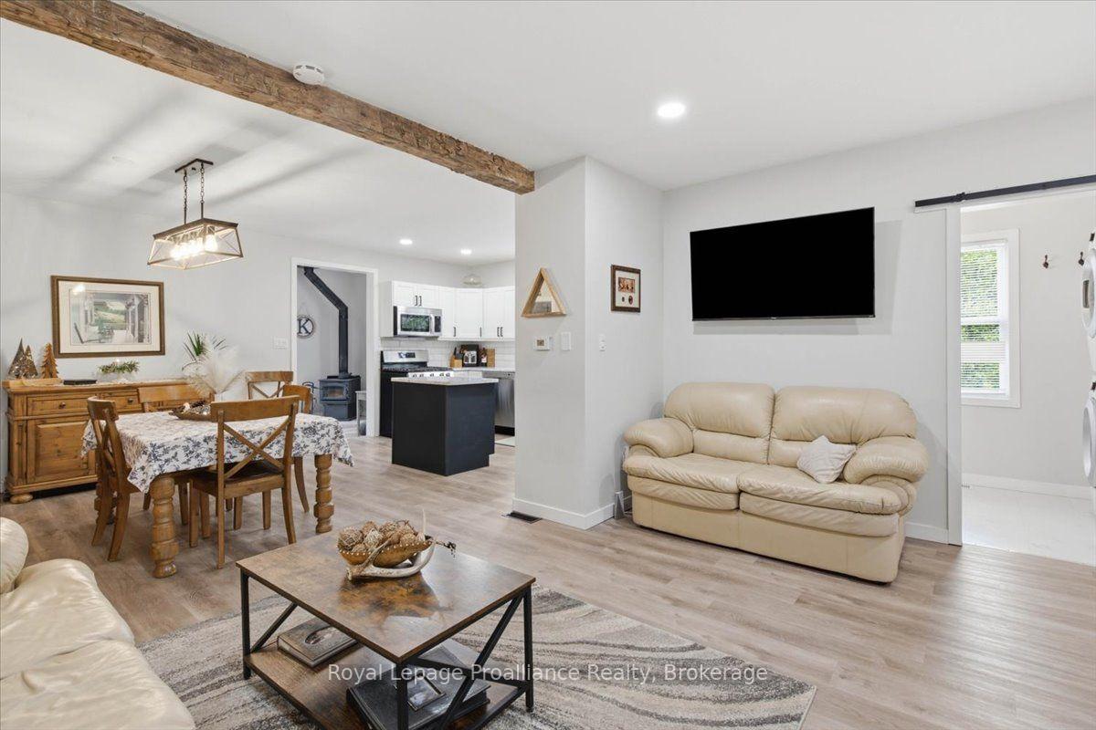 Photo 9 of 2017 Clark Road, Frontenac, Frontenac Centre — HOMEH