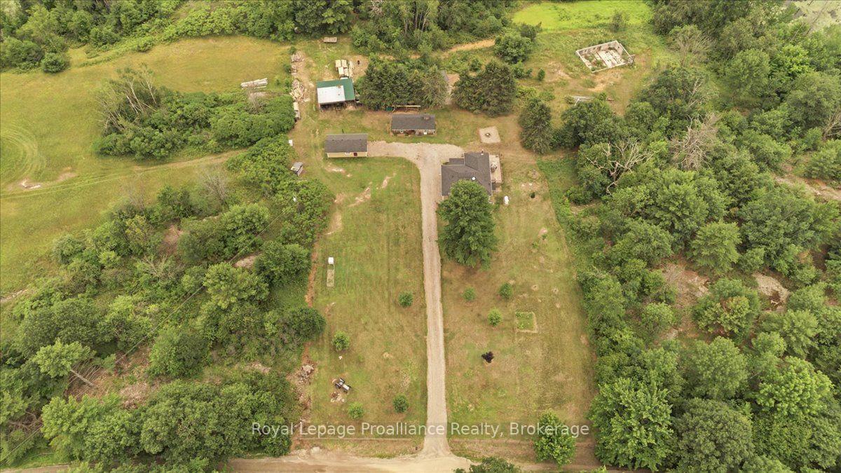 Photo 43 of 2017 Clark Road, Frontenac, Frontenac Centre — HOMEH