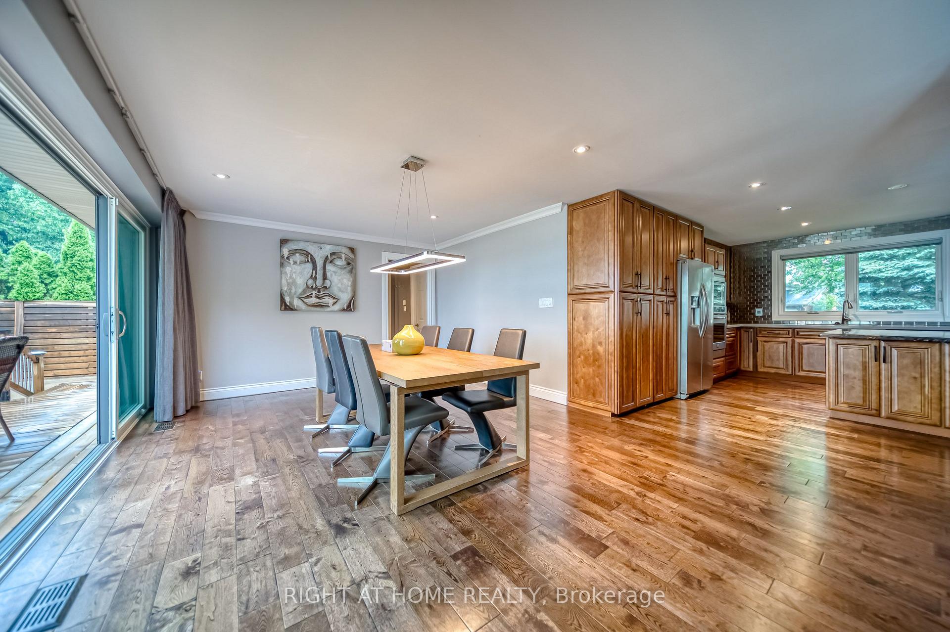 Photo 14 of 44 Royal Henley Boulevard, St. Catharines, Martindale Pond — HOMEH