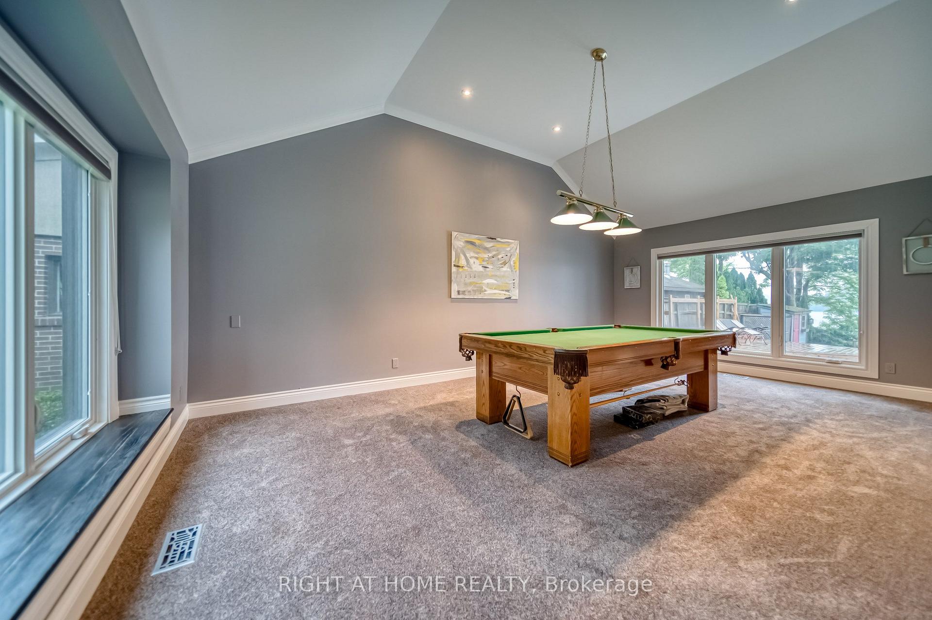 Photo 23 of 44 Royal Henley Boulevard, St. Catharines, Martindale Pond — HOMEH