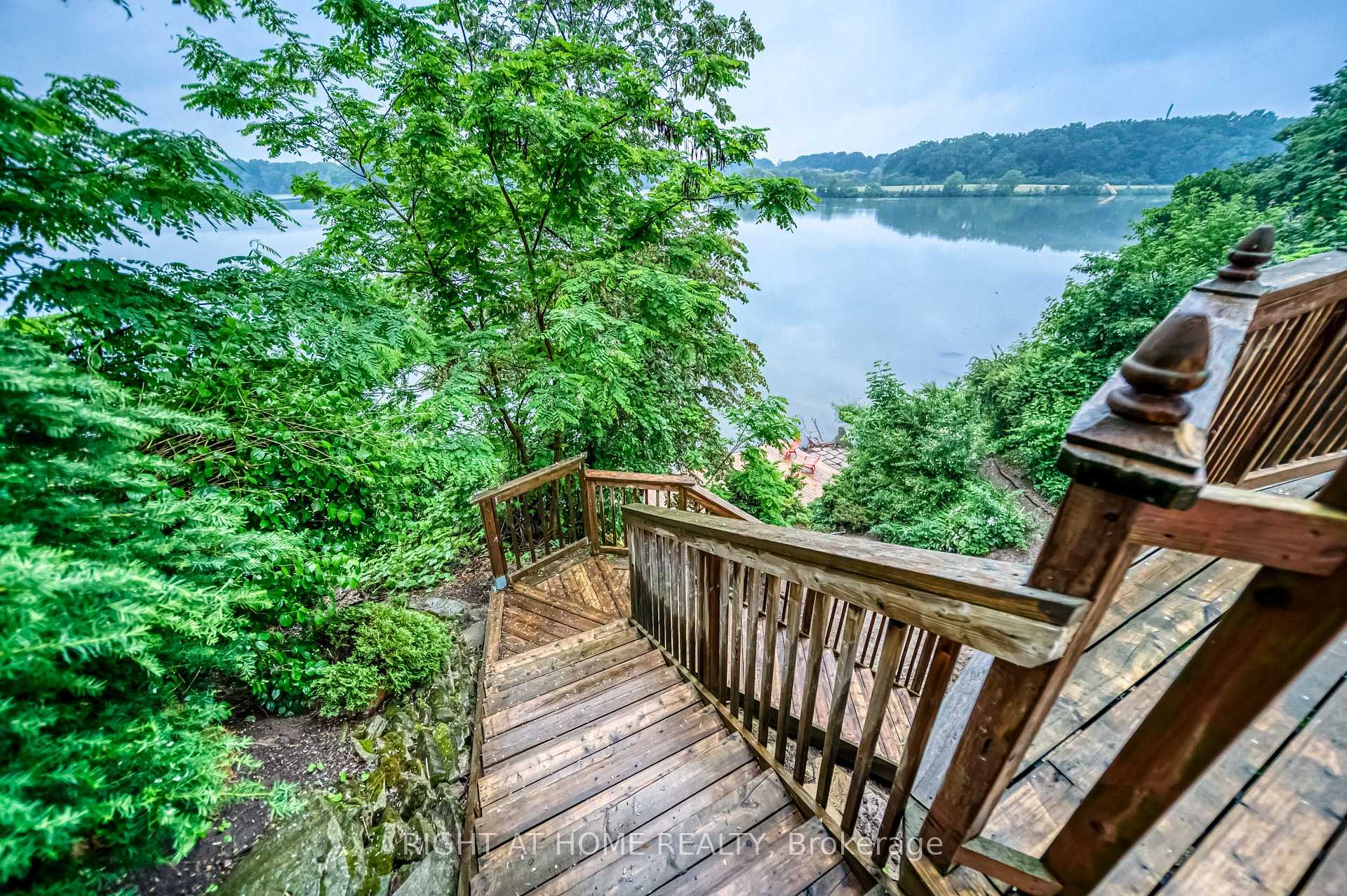 Photo 44 of 44 Royal Henley Boulevard, St. Catharines, Martindale Pond — HOMEH