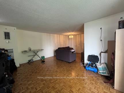 Photo 4 of Unit 605, 40 Panorama Court, Etobicoke, Mount Olive-Silverstone-Jamestown — HOMEH
