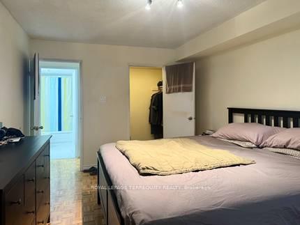 Photo 8 of Unit 605, 40 Panorama Court, Etobicoke, Mount Olive-Silverstone-Jamestown — HOMEH