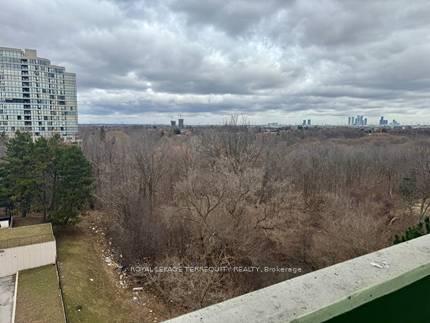 Photo 15 of Unit 605, 40 Panorama Court, Etobicoke, Mount Olive-Silverstone-Jamestown — HOMEH