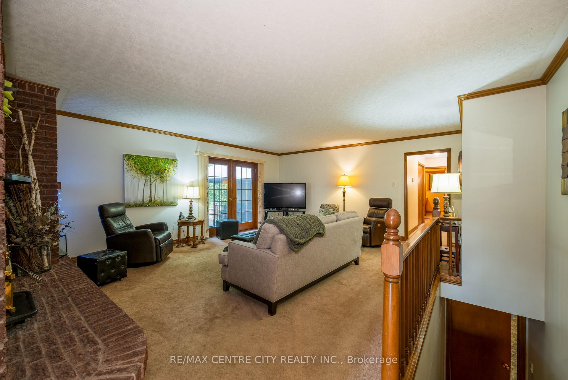 Photo 10 of 42067 Ferguson Line, Central Elgin, Rural Central Elgin — HOMEH