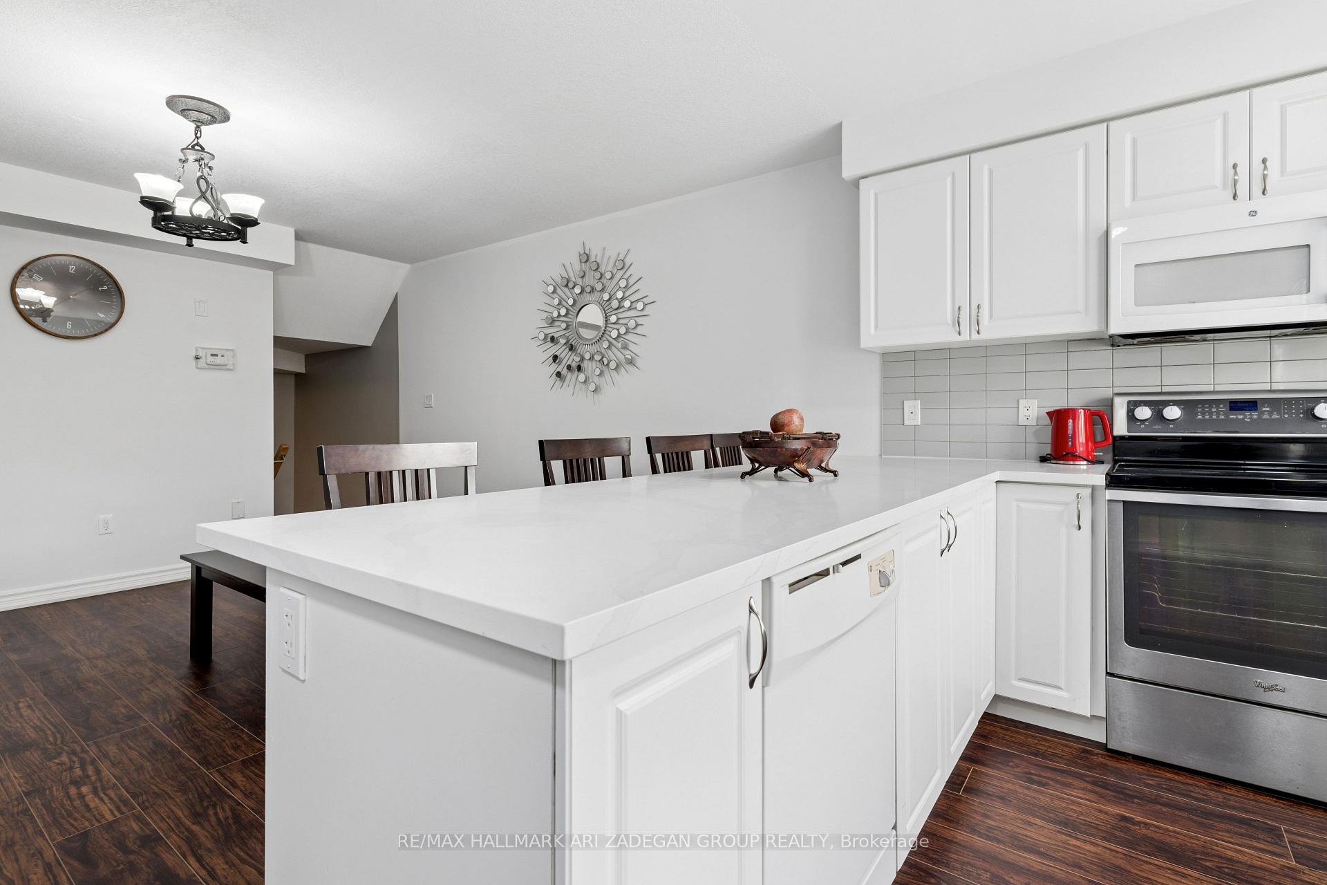 Photo 6 of Unit 74, 701 Homer Watson Boulevard, Kitchener, Country Hills East — HOMEH