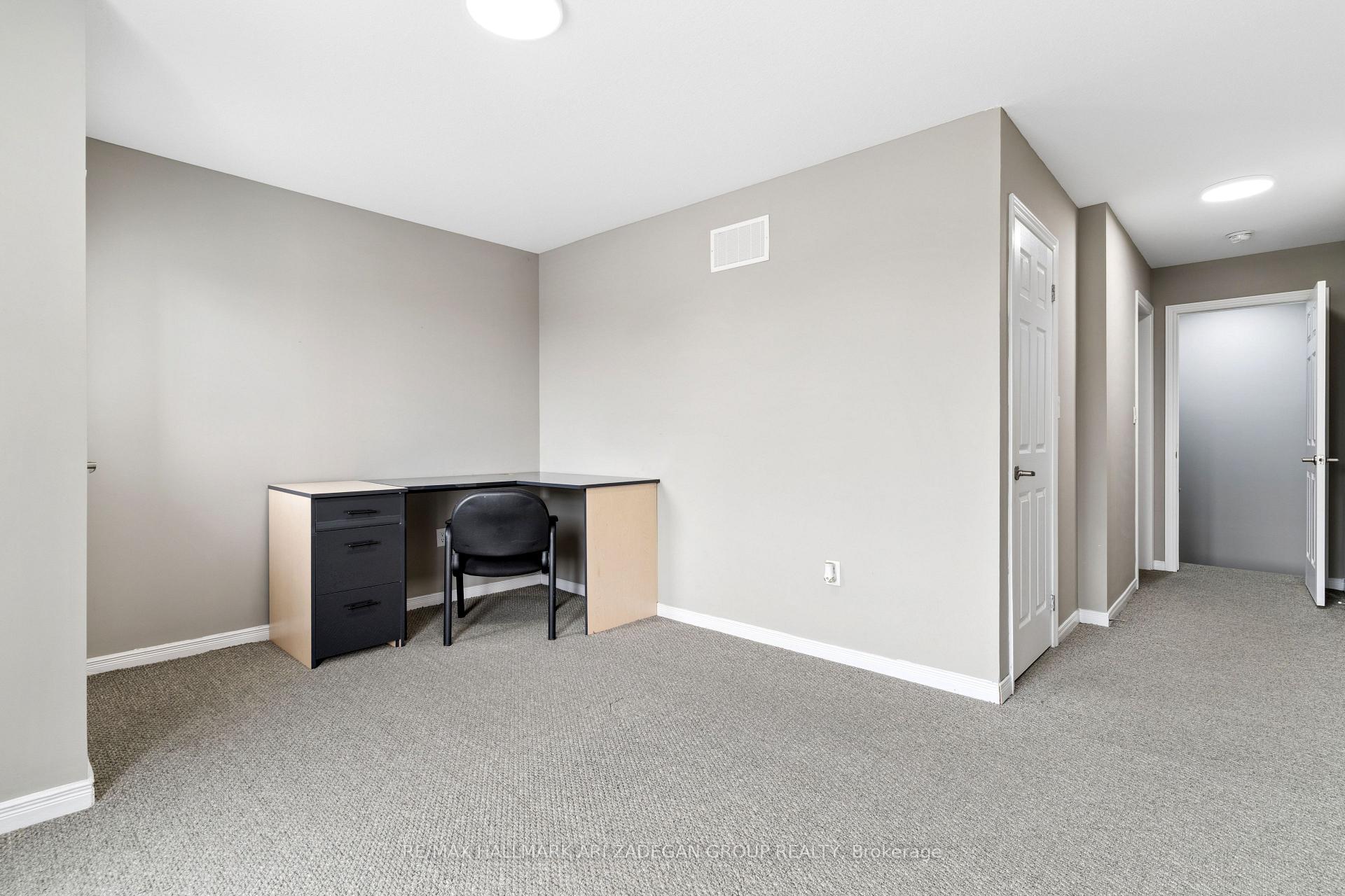 Photo 35 of Unit 74, 701 Homer Watson Boulevard, Kitchener, Country Hills East — HOMEH