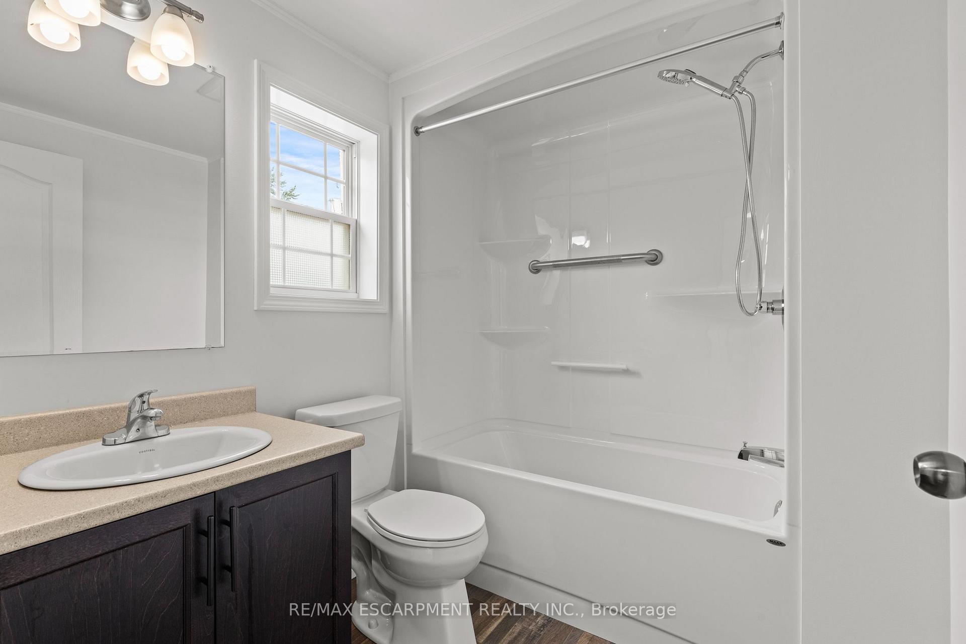 Photo 12 of 4431 Timothy Lane W, Lincoln, Beamsville — HOMEH