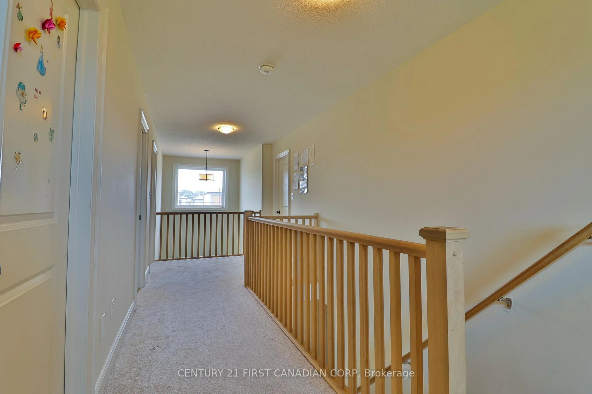 Photo 5 of 1266 Silverfox Drive, London, North S — HOMEH