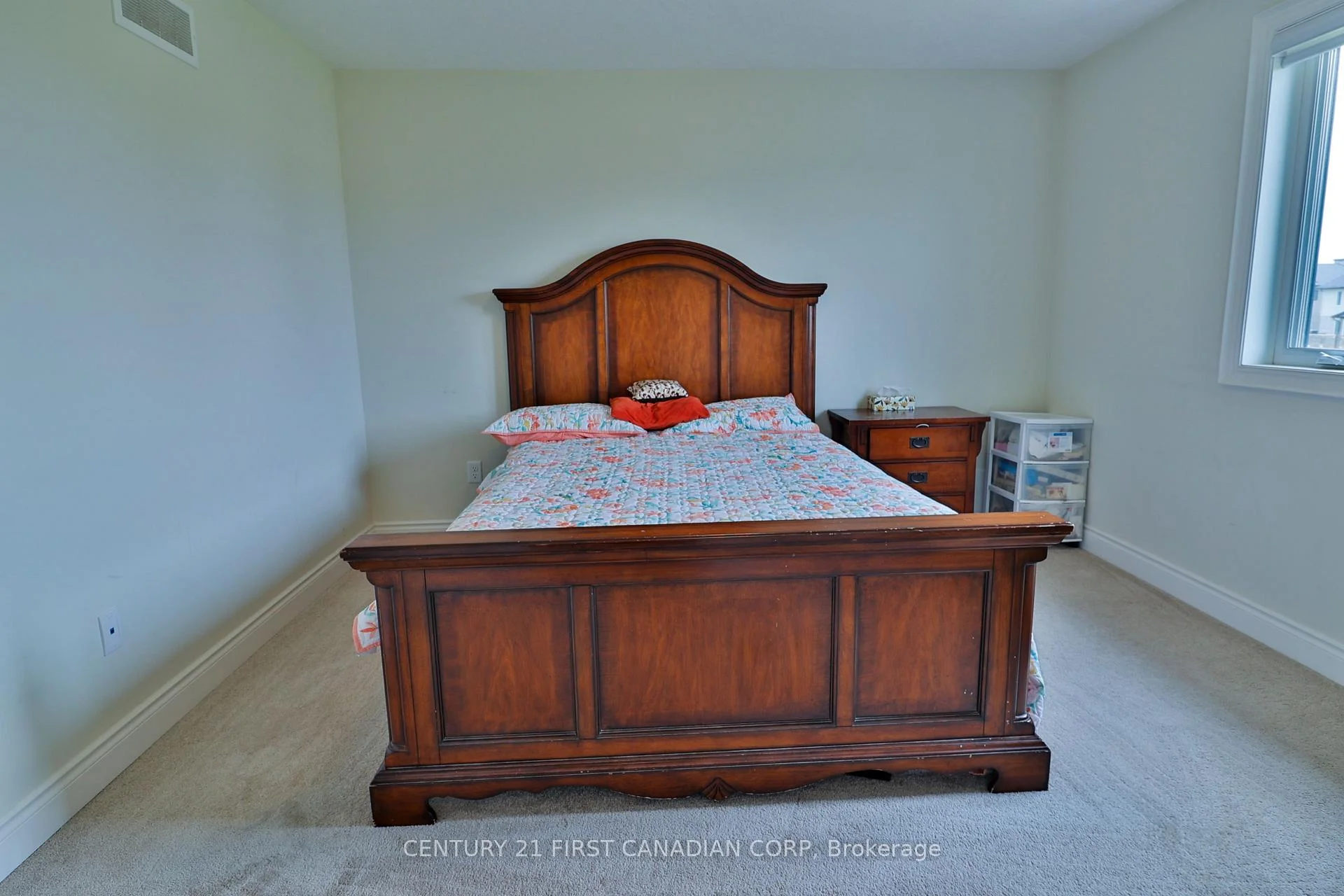 Photo 37 of 1266 Silverfox Drive, London, North S — HOMEH