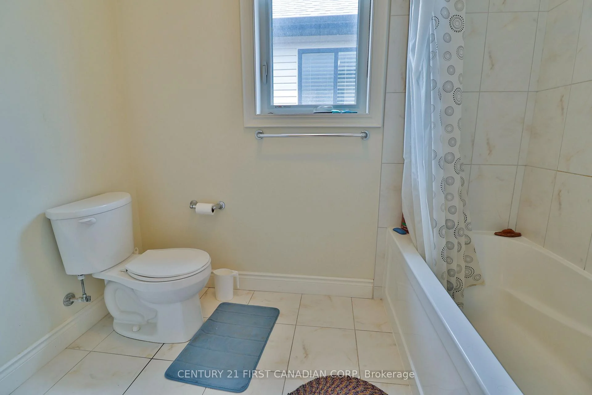 Photo 41 of 1266 Silverfox Drive, London, North S — HOMEH