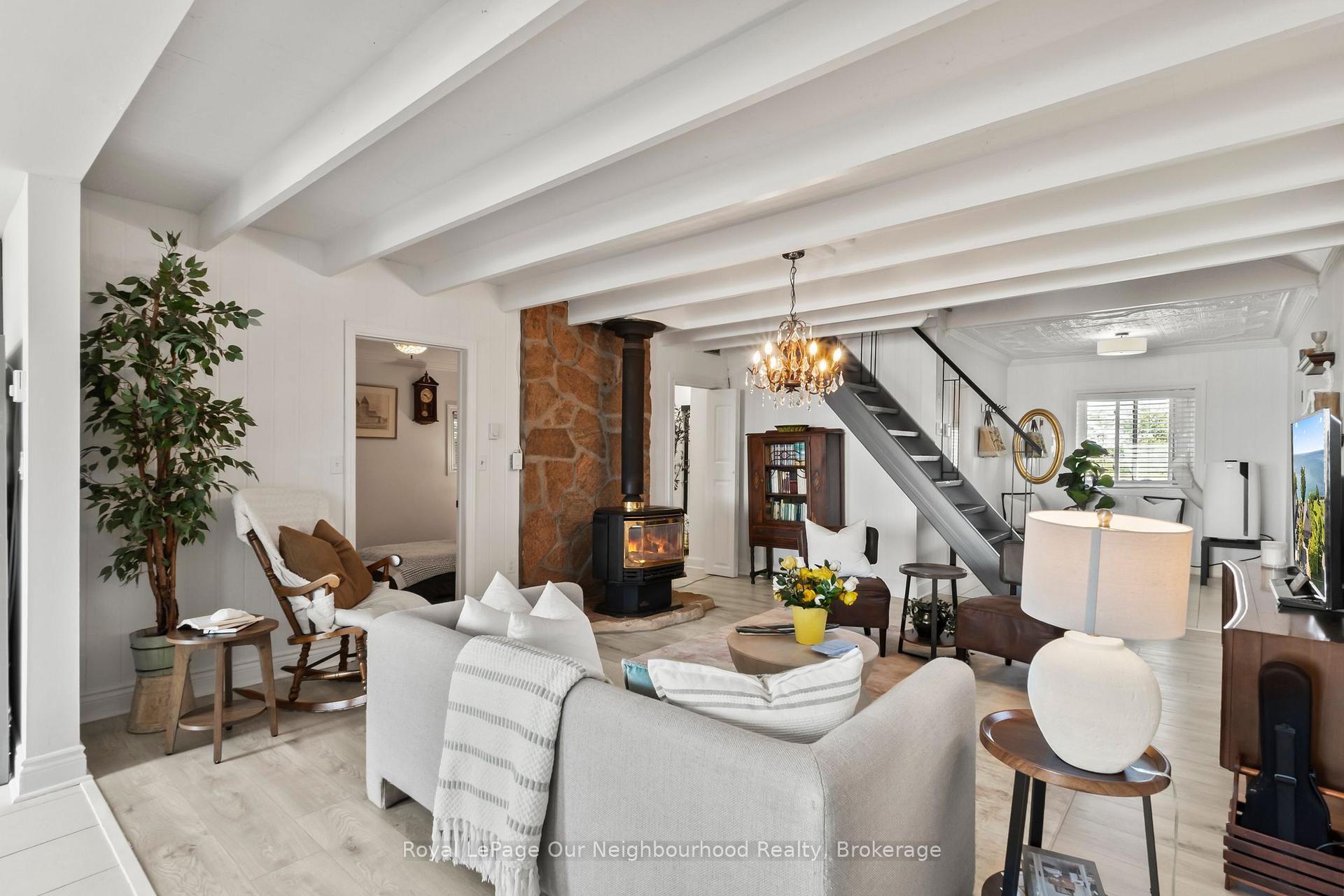 Photo 22 of 70 East Beach Road, Clarington, Bowmanville — HOMEH