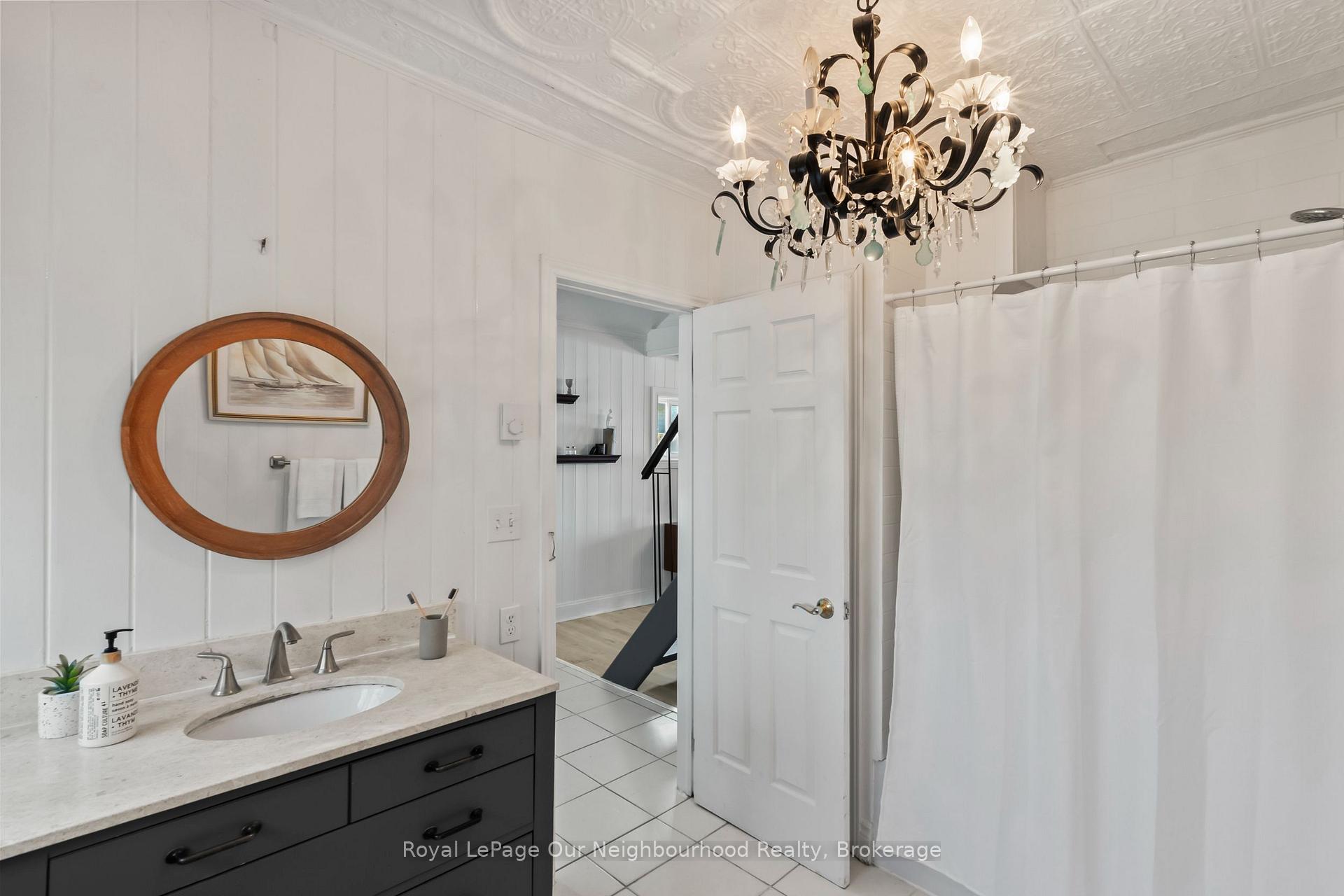 Photo 40 of 70 East Beach Road, Clarington, Bowmanville — HOMEH
