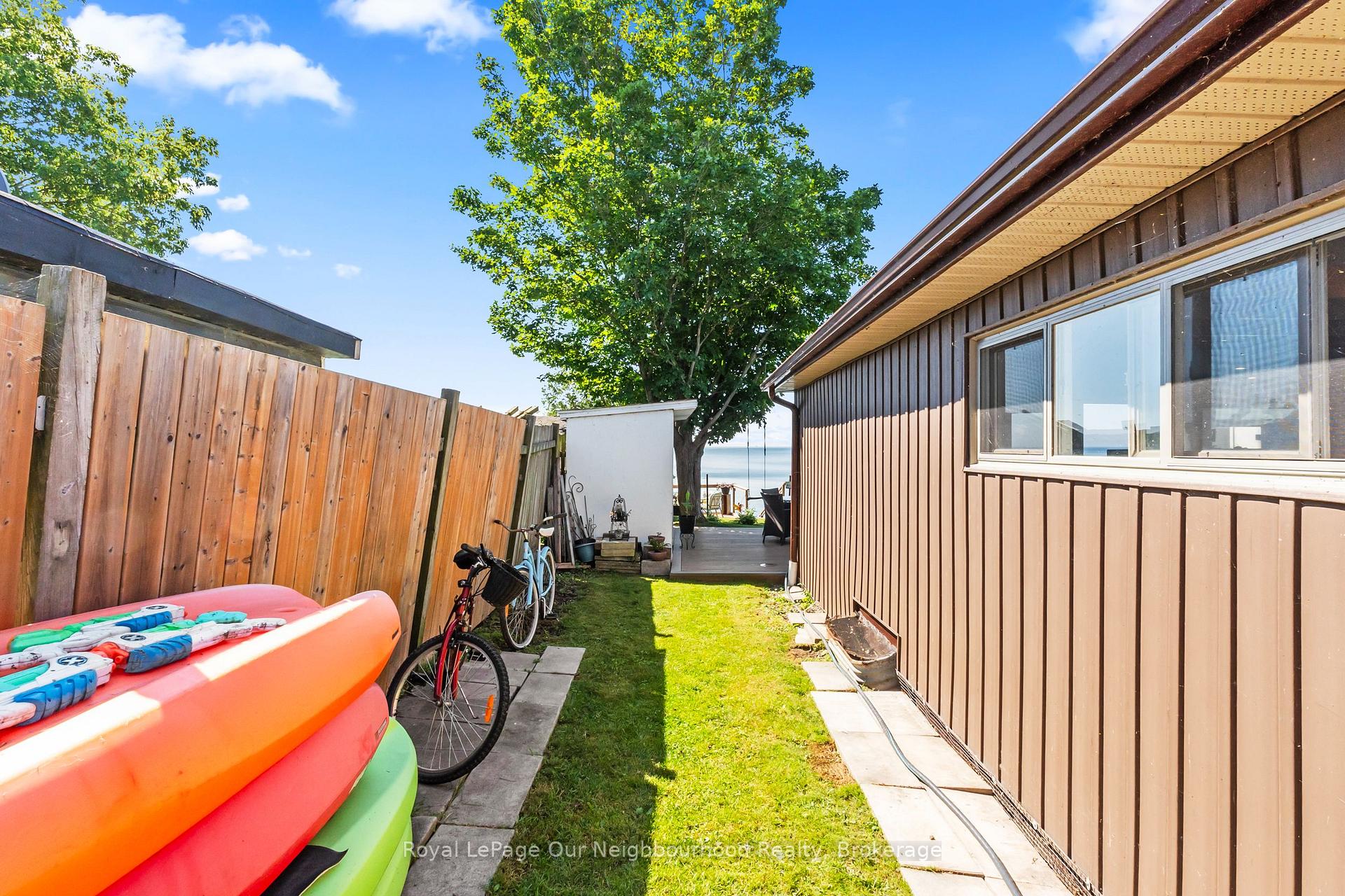 Photo 46 of 70 East Beach Road, Clarington, Bowmanville — HOMEH