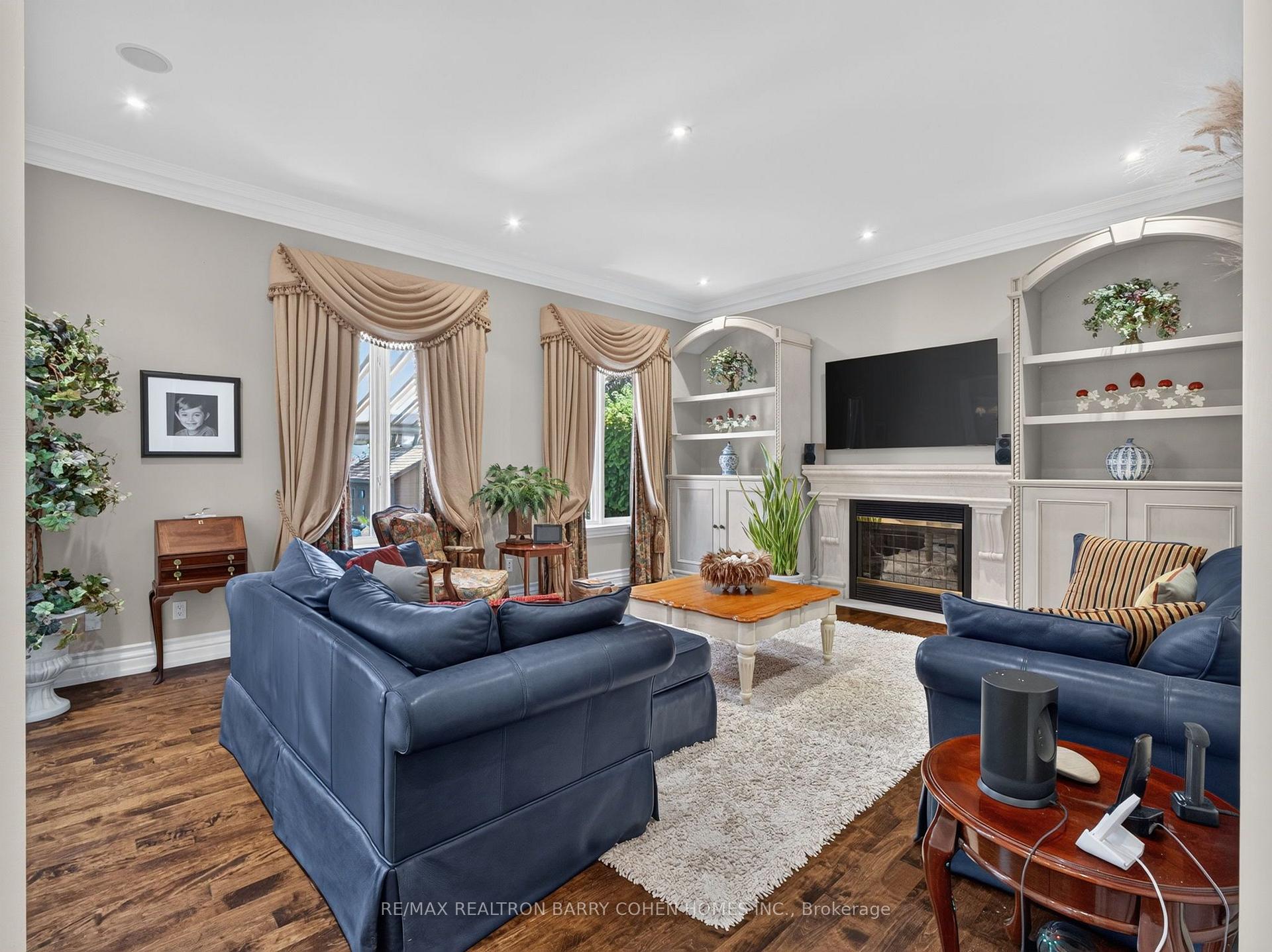 Photo 11 of 57 Yorkminster Road, North York, St. Andrew-Windfields — HOMEH