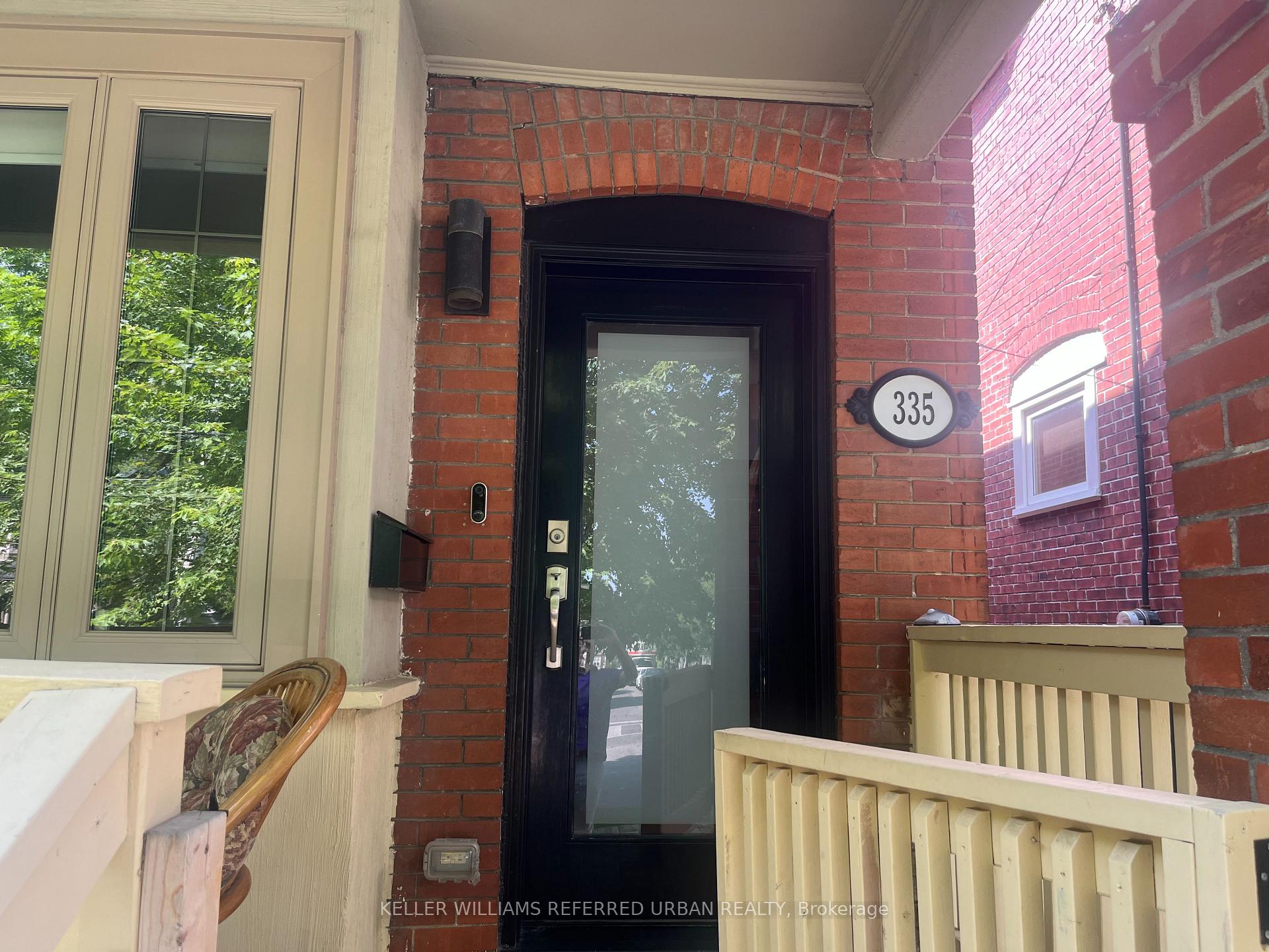 Photo 2 of 335 Roehampton Avenue, Toronto, Mount Pleasant East — HOMEH