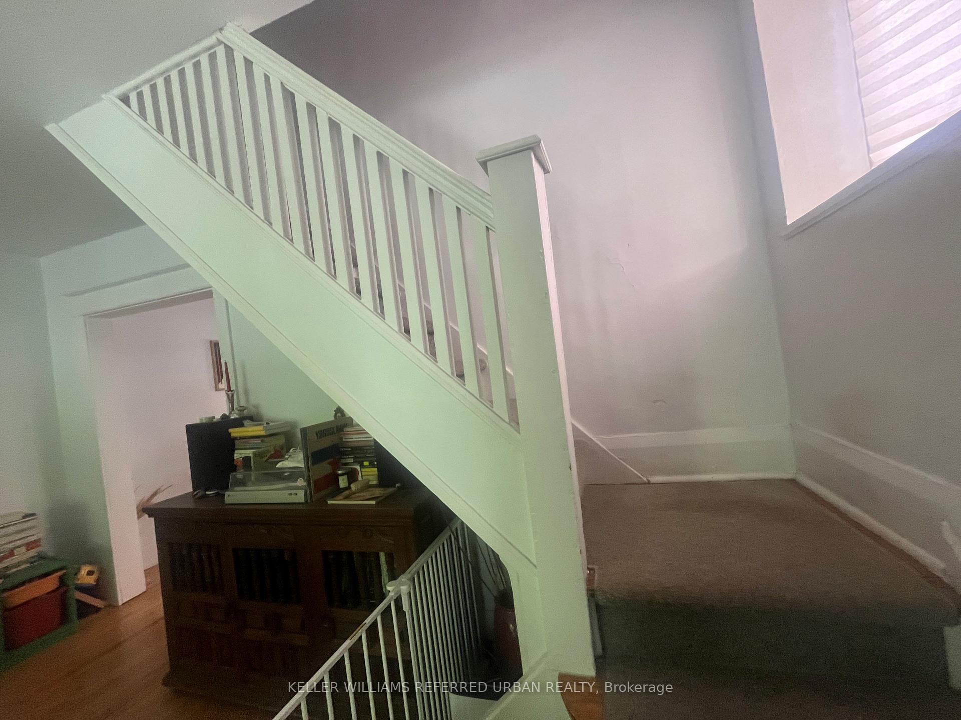 Photo 5 of 335 Roehampton Avenue, Toronto, Mount Pleasant East — HOMEH