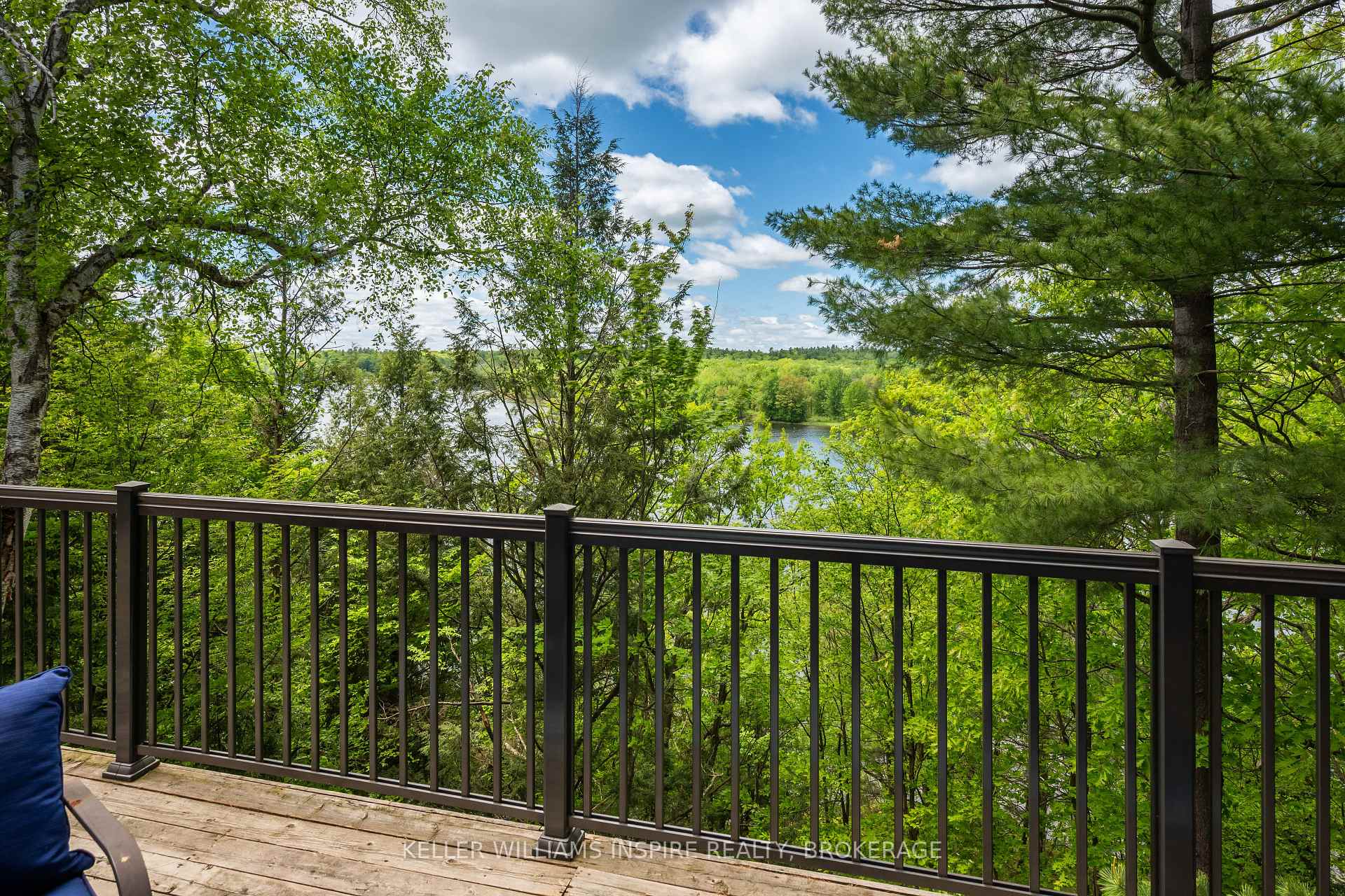 Photo 8 of 1023 Pepper Lane, Frontenac, Frontenac South — HOMEH