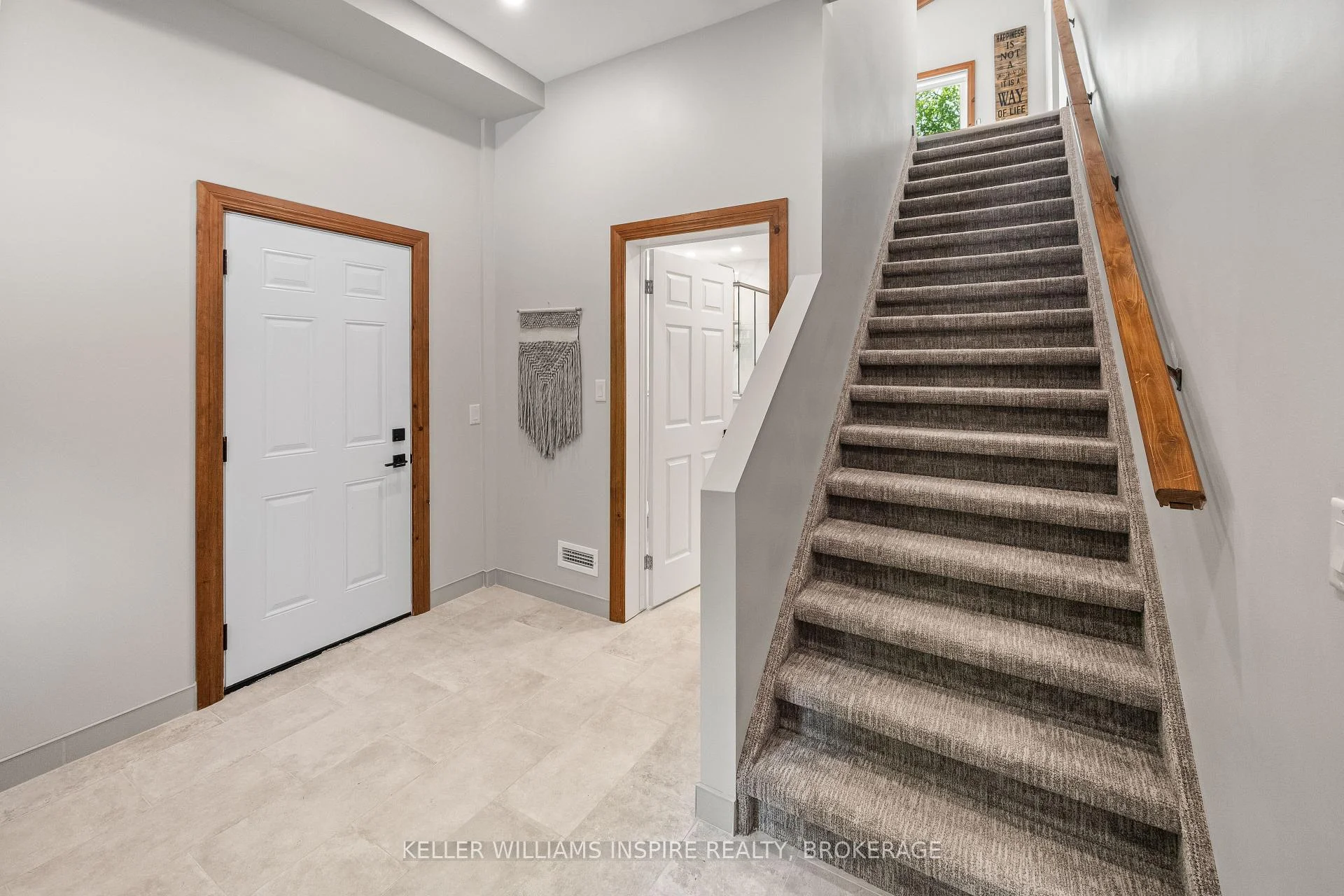 Photo 20 of 1023 Pepper Lane, Frontenac, Frontenac South — HOMEH
