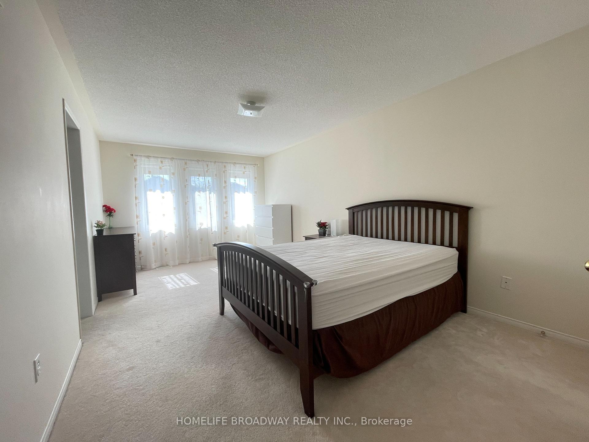 Photo 12 of 800 Cornell Rouge Boulevard, Markham, Cornell — HOMEH