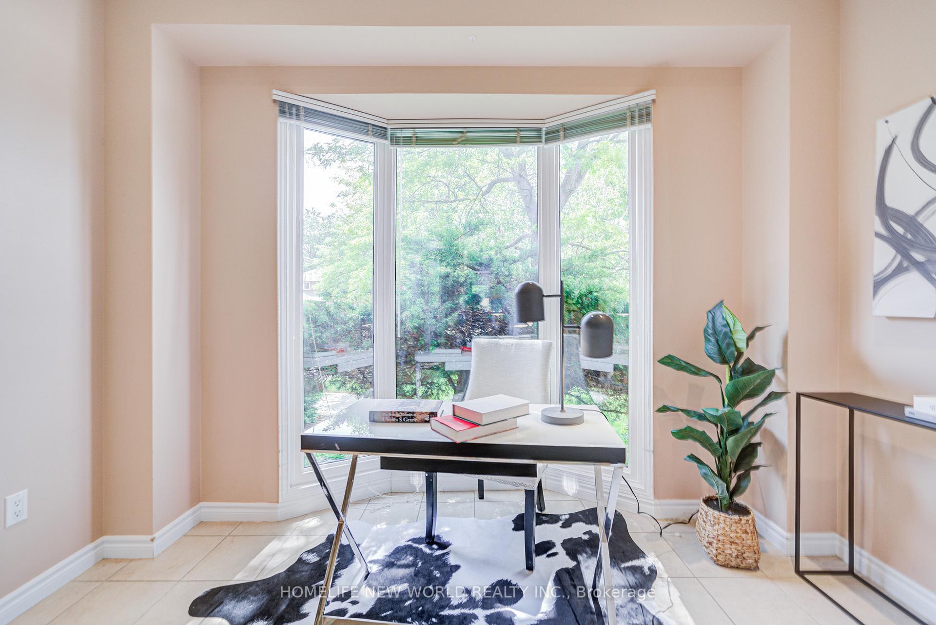 Photo 6 of 4468 Beacon Lane, Mississauga, Creditview — HOMEH