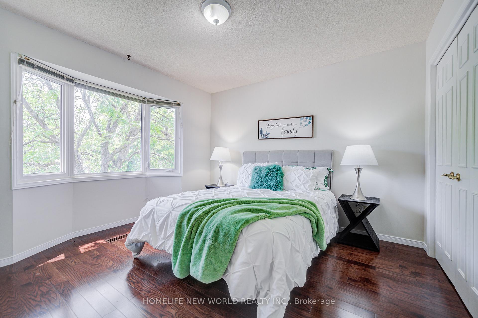 Photo 28 of 4468 Beacon Lane, Mississauga, Creditview — HOMEH