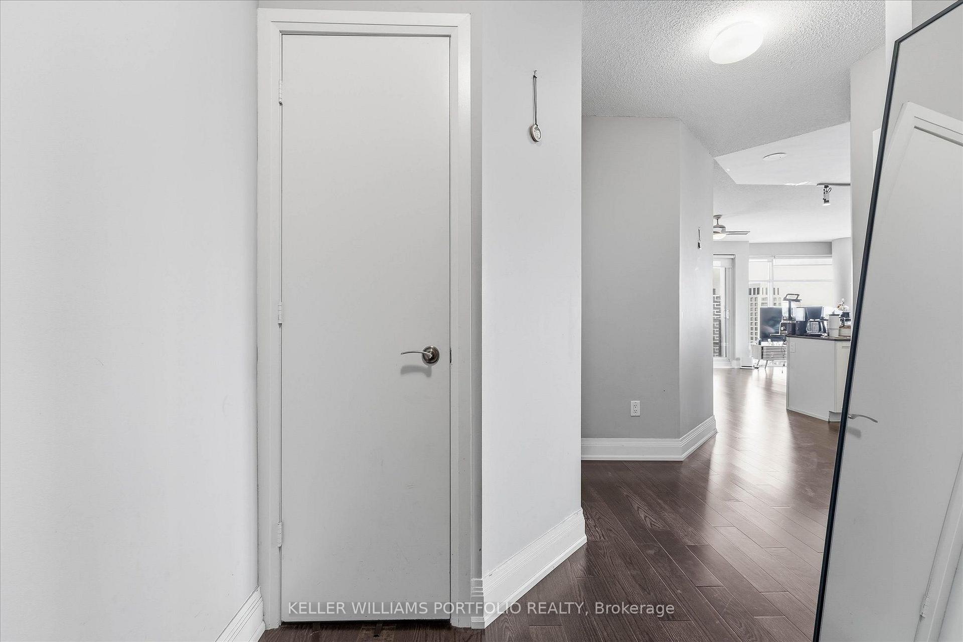 Photo 28 of Unit 4111, 2191 Yonge Street, Toronto, Mount Pleasant West — HOMEH