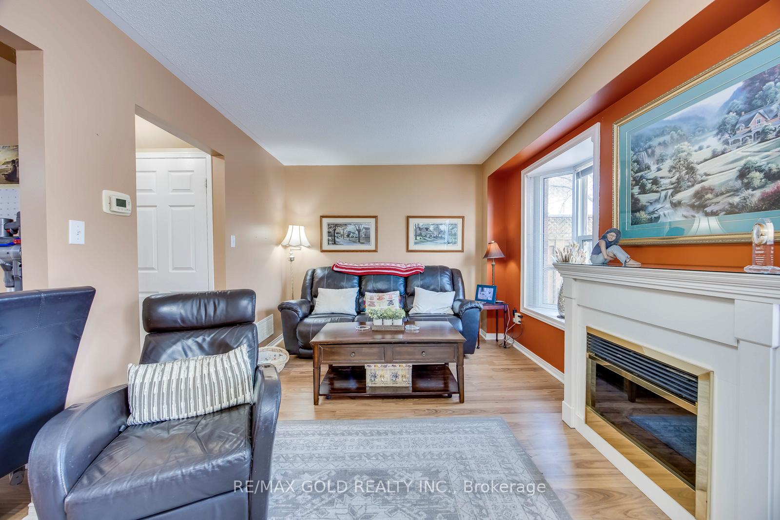 Photo 13 of 48 Pidduck Street, Clarington, Courtice — HOMEH
