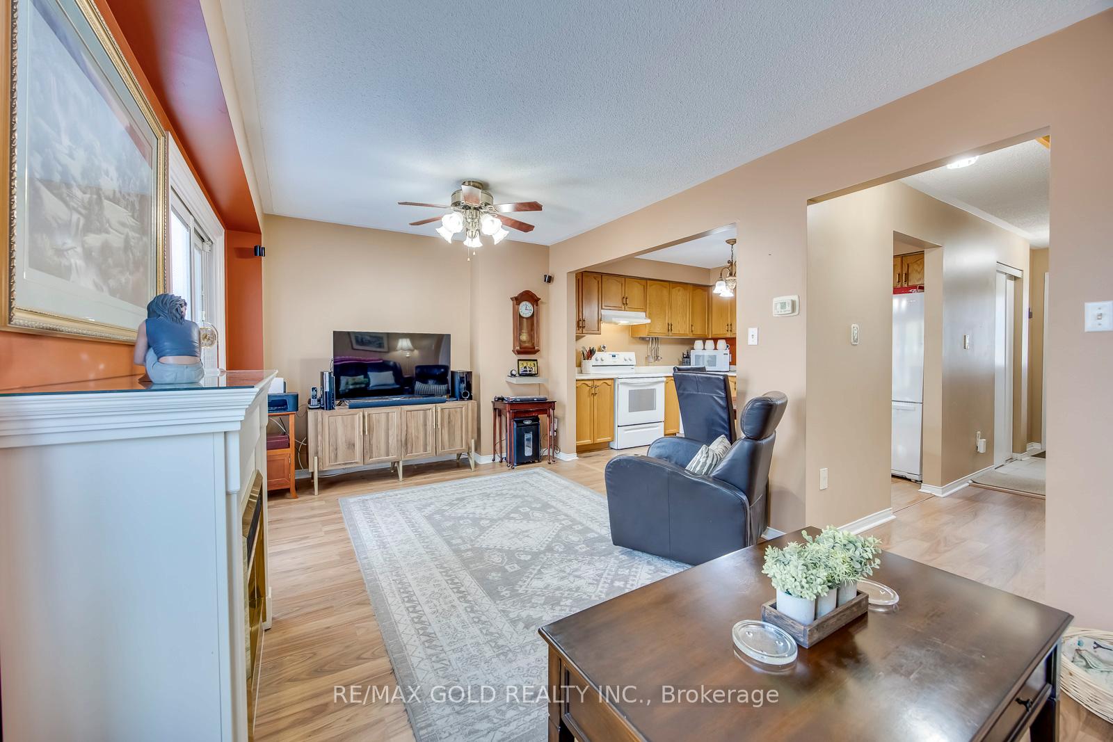 Photo 14 of 48 Pidduck Street, Clarington, Courtice — HOMEH