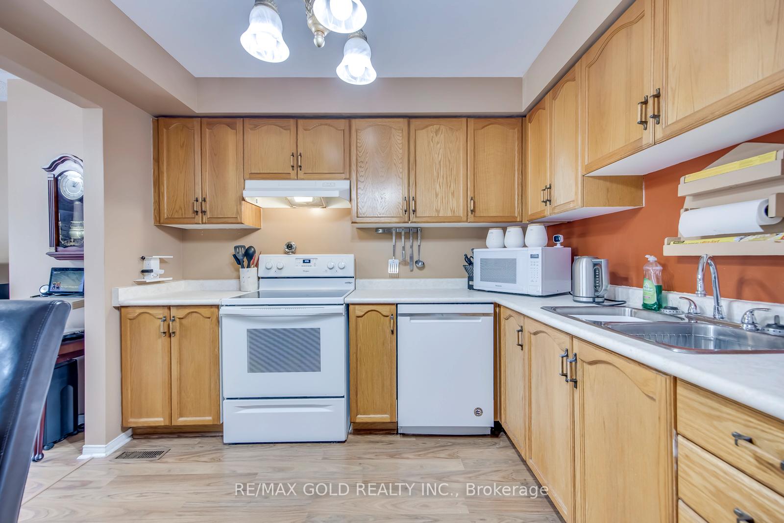 Photo 20 of 48 Pidduck Street, Clarington, Courtice — HOMEH