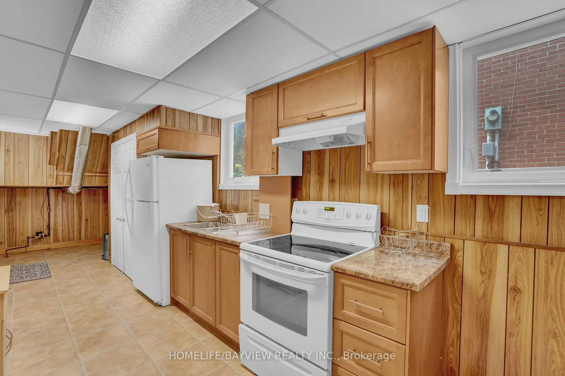 Photo 4 of 22 Hoover Drive, Markham, Aileen-Willowbrook — HOMEH