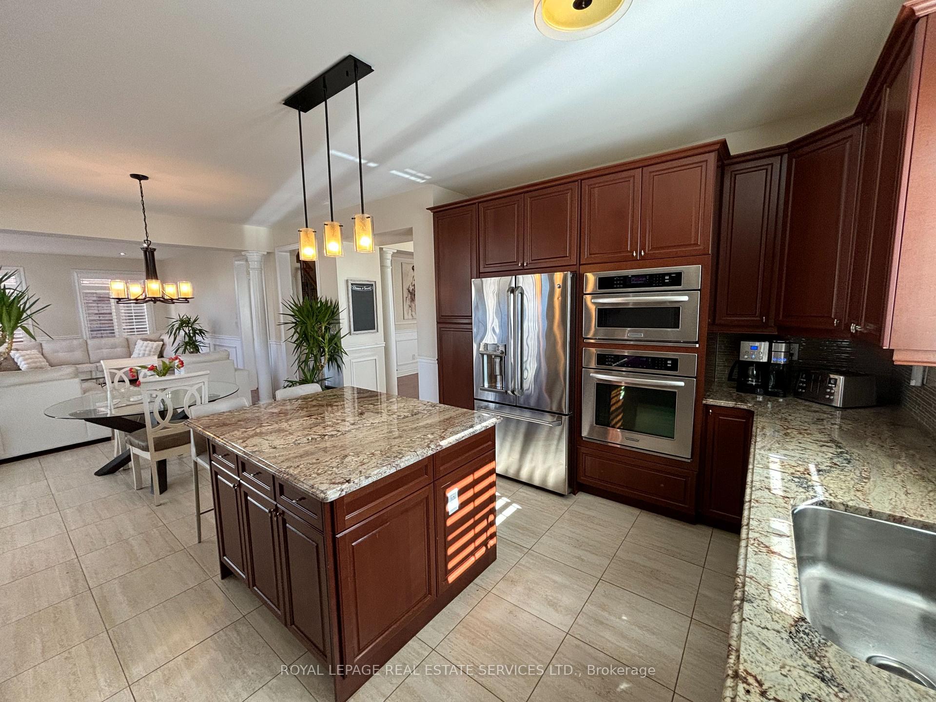Photo 8 of 4710 Tassie Road, Burlington, Alton — HOMEH
