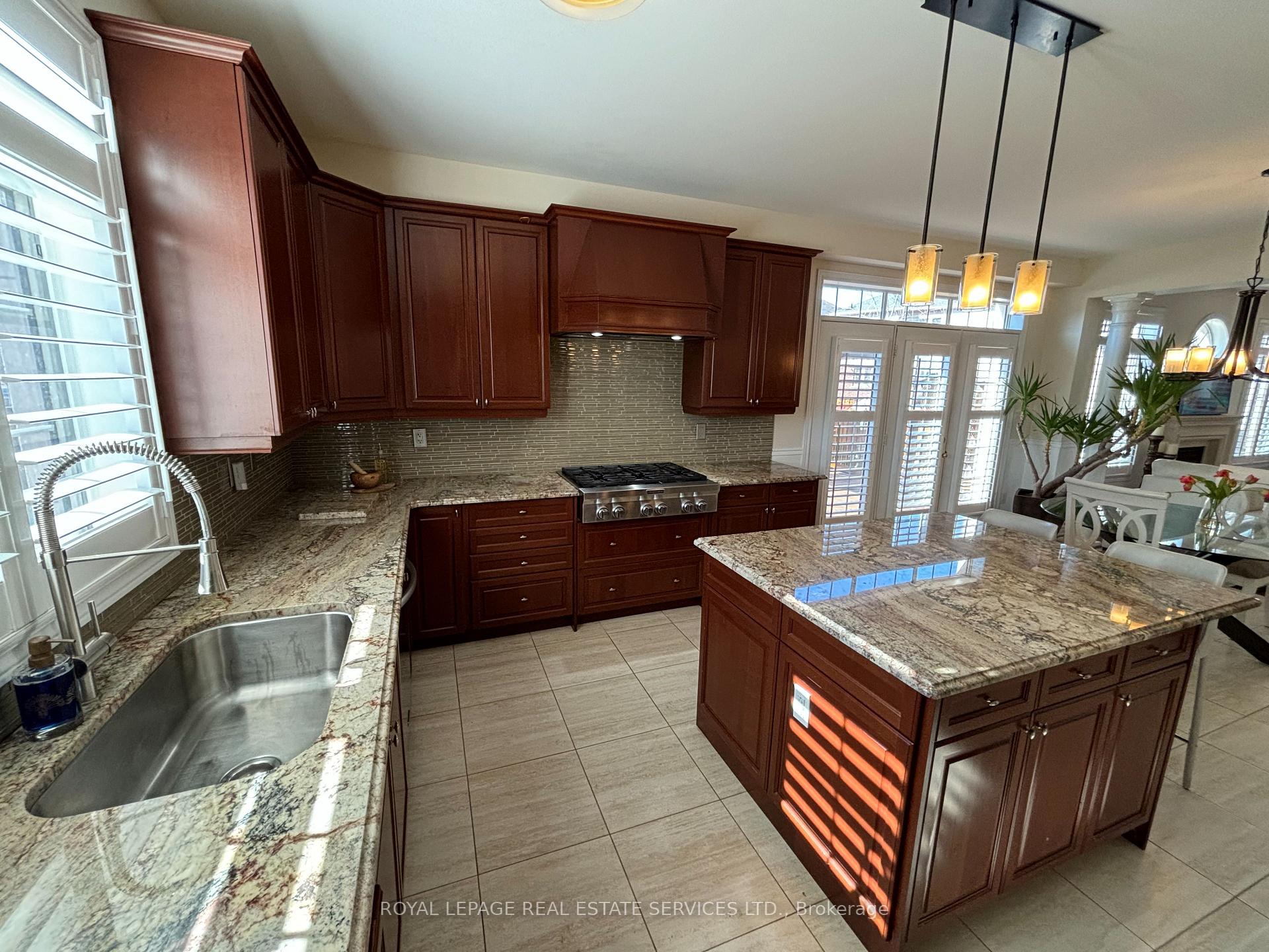 Photo 9 of 4710 Tassie Road, Burlington, Alton — HOMEH