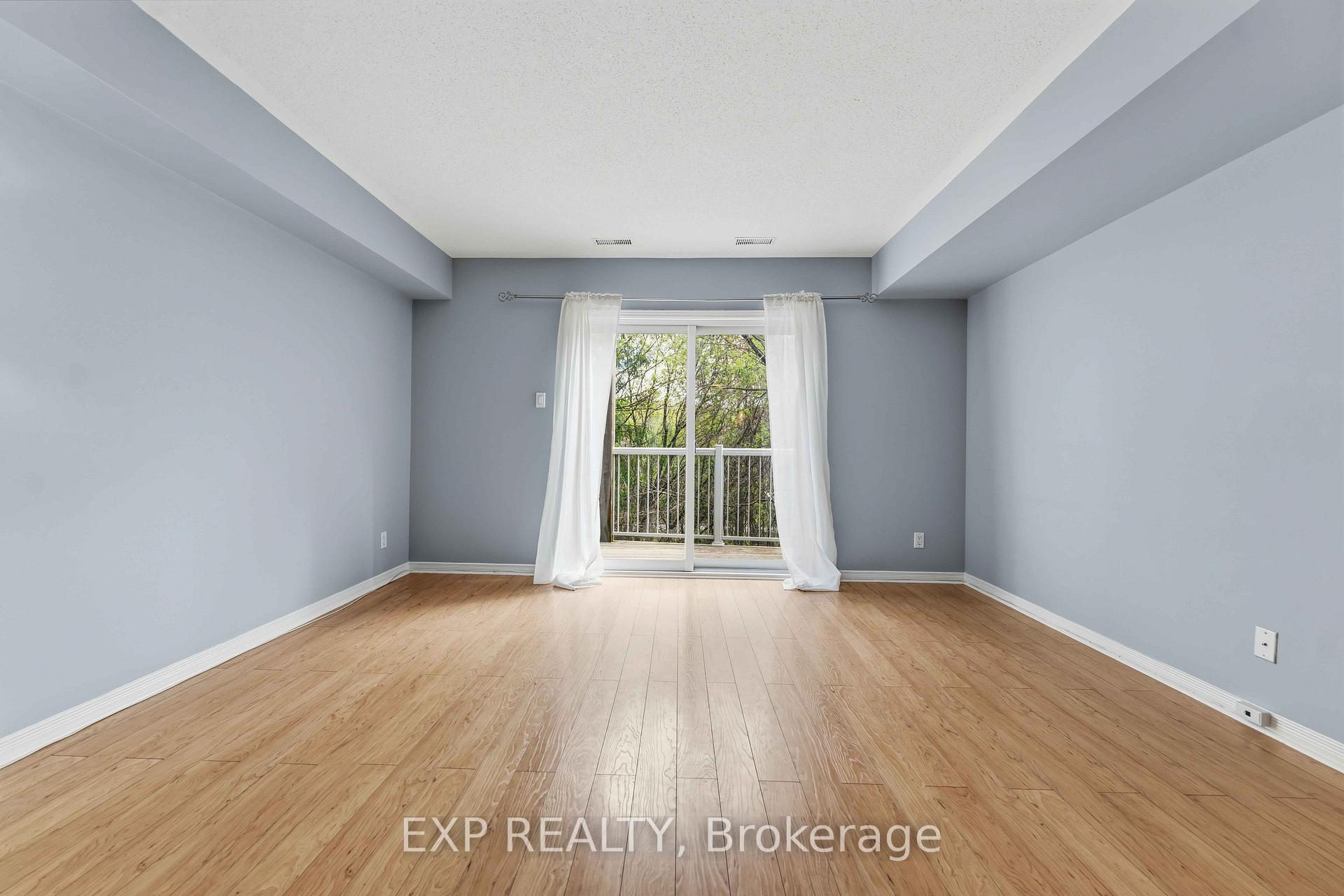 Photo 14 of 81 Strathaven Private, Ottawa, Cyrville — HOMEH