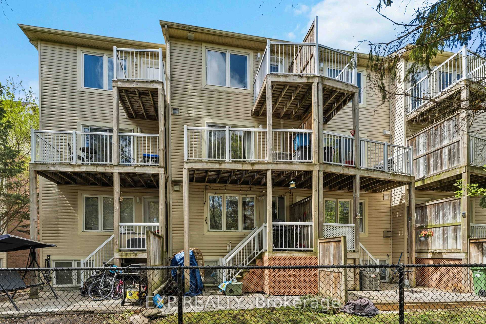 Photo 34 of 81 Strathaven Private, Ottawa, Cyrville — HOMEH