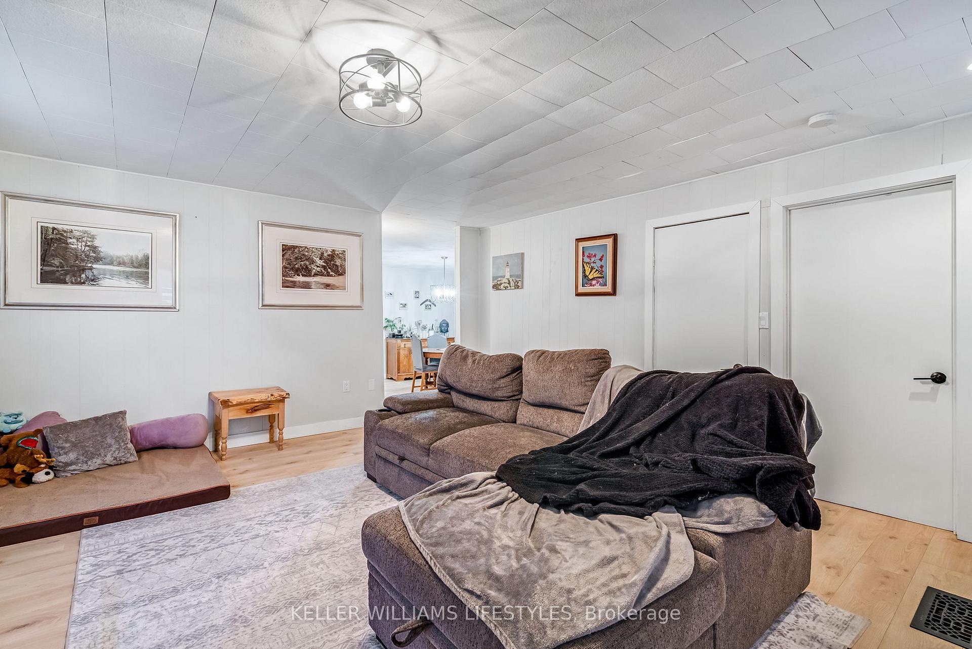 Photo 7 of 2 Opechee Street, St. Thomas — HOMEH