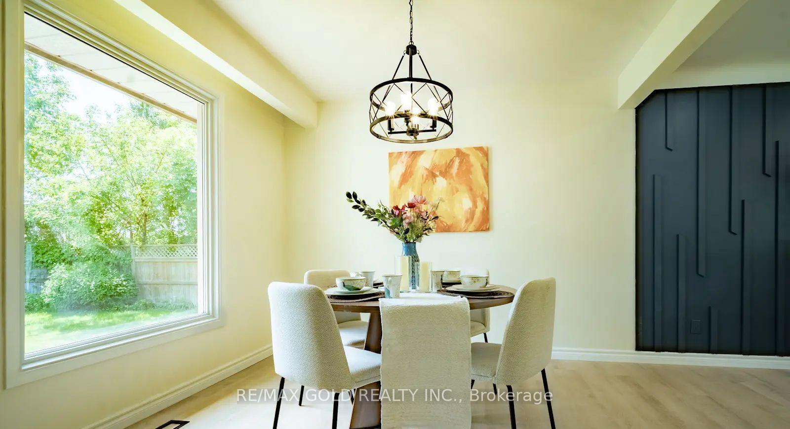 Photo 8 of 4682 Pinedale Drive, Niagara Falls, Morrison — HOMEH