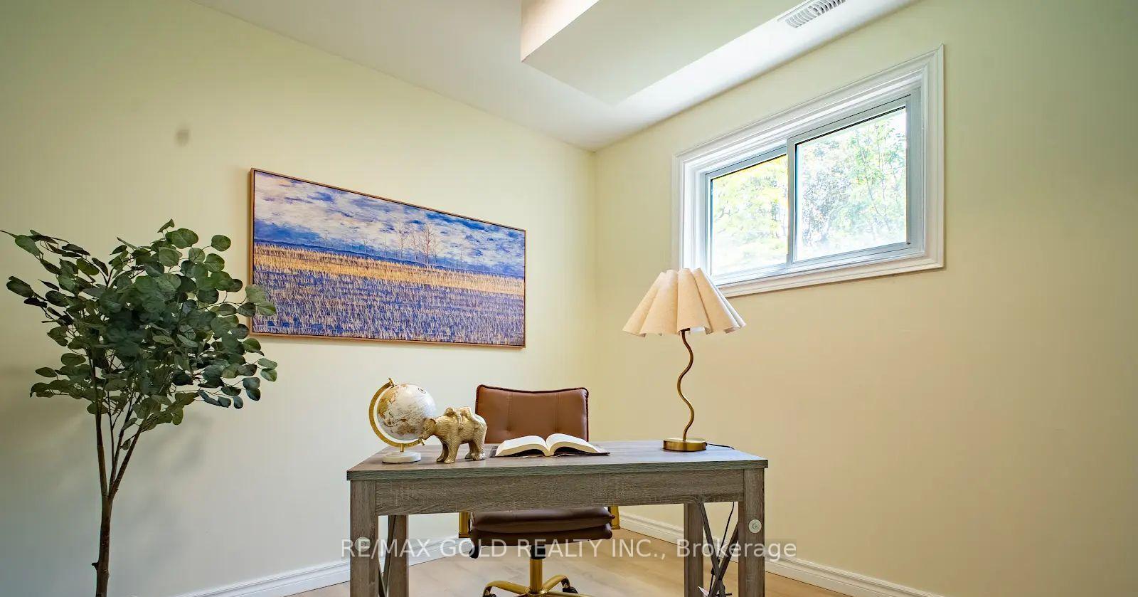Photo 21 of 4682 Pinedale Drive, Niagara Falls, Morrison — HOMEH