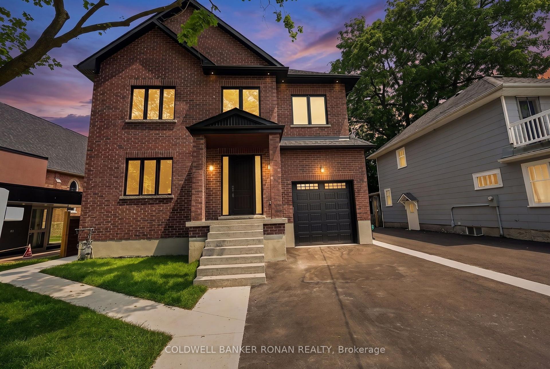 Photo 2 of 59 Walkem Drive, New Tecumseth, Tottenham — HOMEH