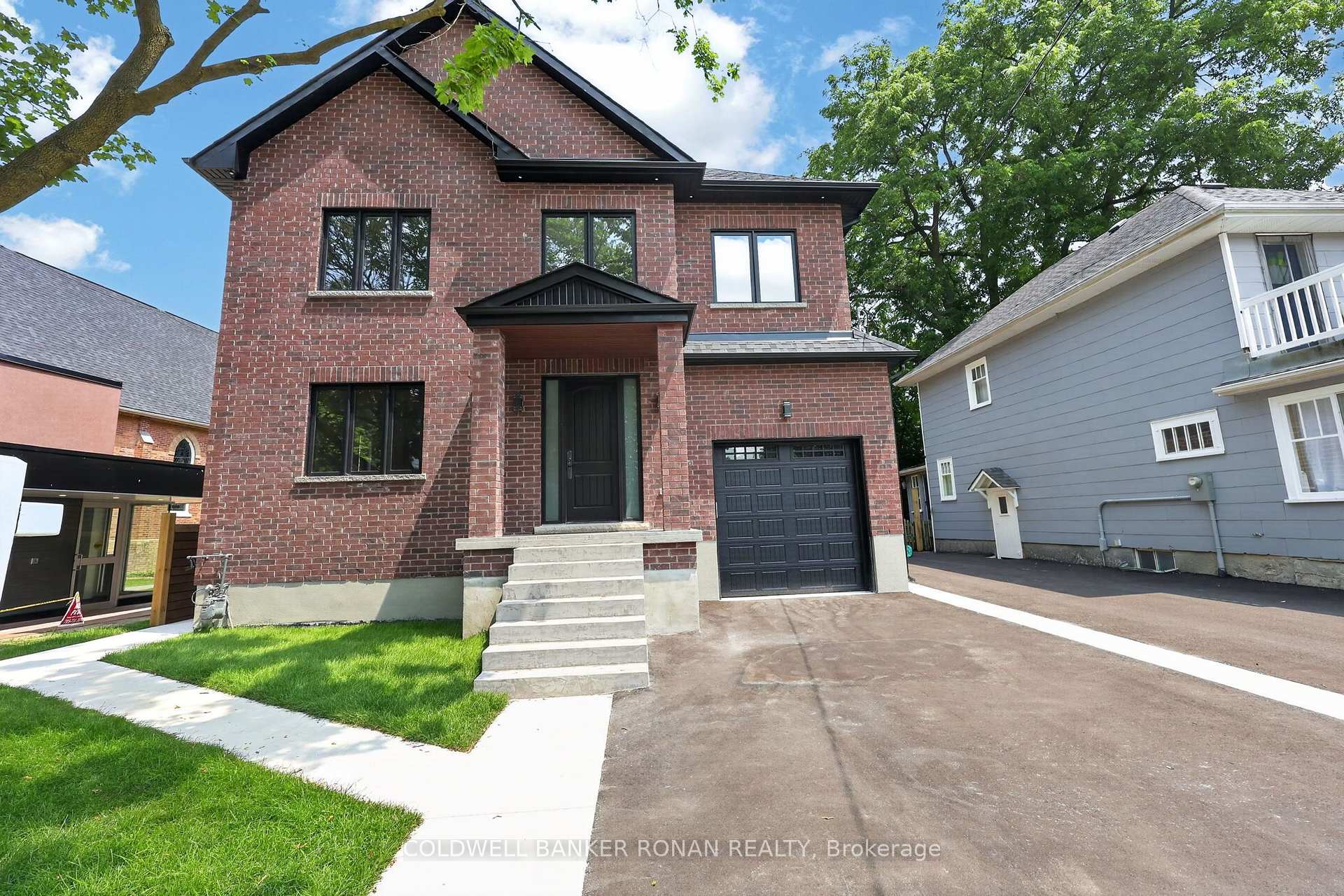Photo 5 of 59 Walkem Drive, New Tecumseth, Tottenham — HOMEH