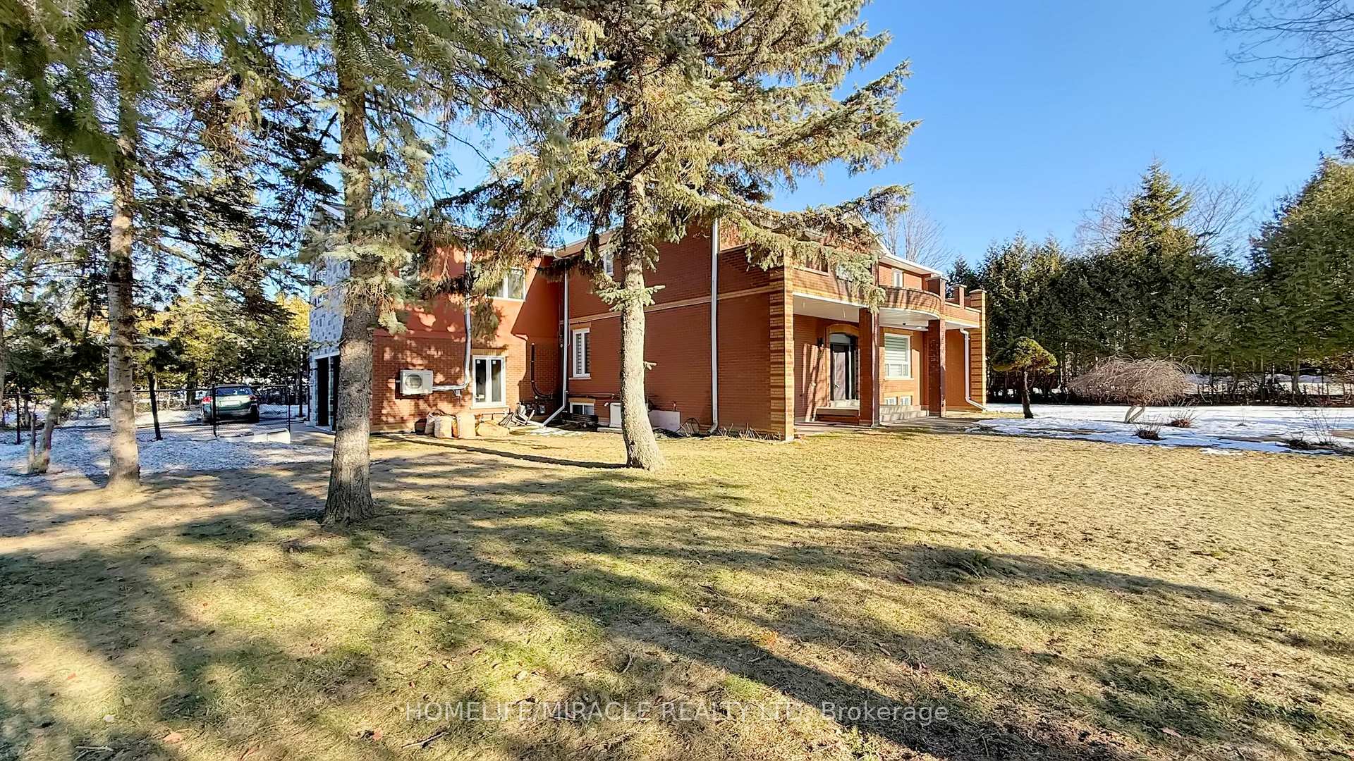 Photo 5 of Unit Basement, 59 Centre Road, Uxbridge — HOMEH