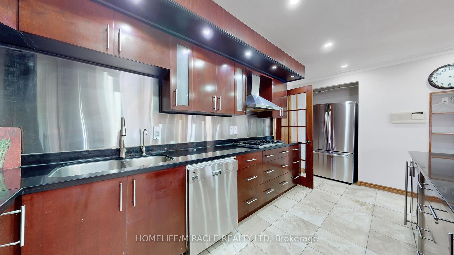 Photo 13 of Unit Basement, 59 Centre Road, Uxbridge — HOMEH