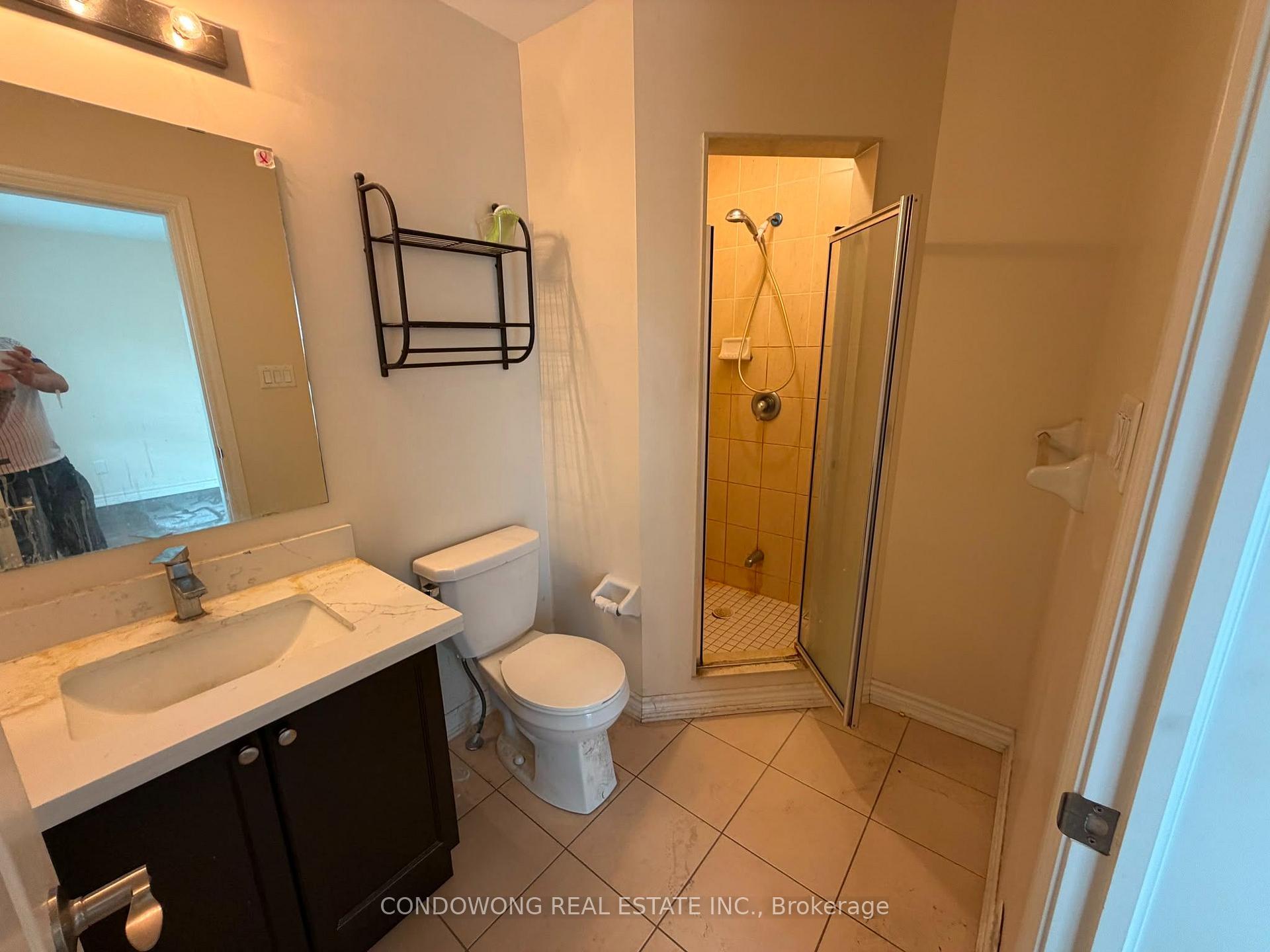 Photo 10 of 5 Vandaam Lane, Markham, Cathedraltown — HOMEH