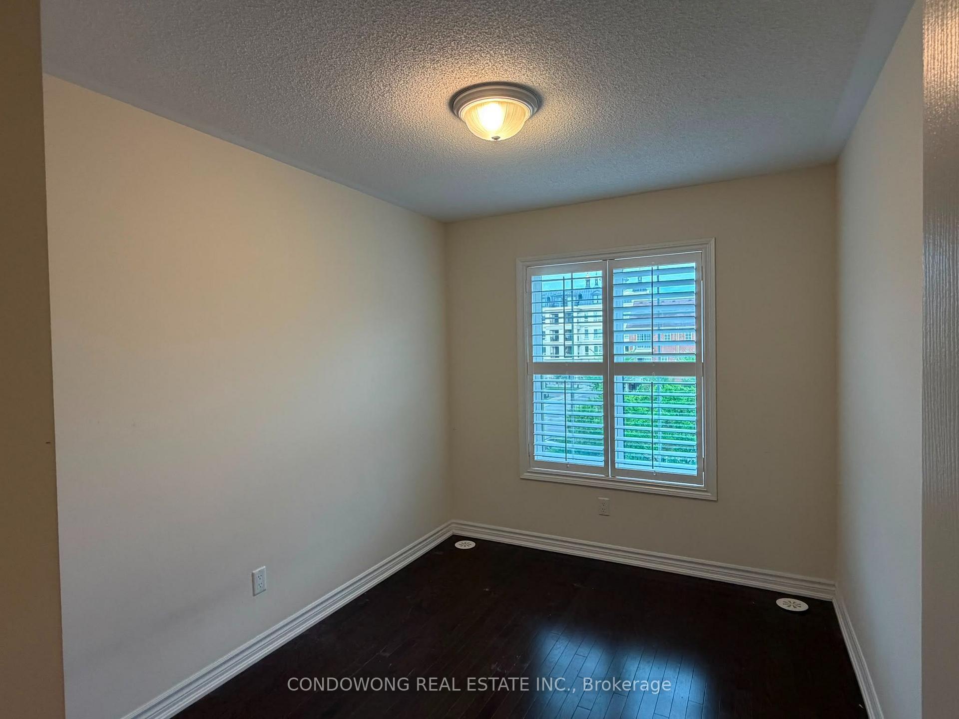 Photo 14 of 5 Vandaam Lane, Markham, Cathedraltown — HOMEH