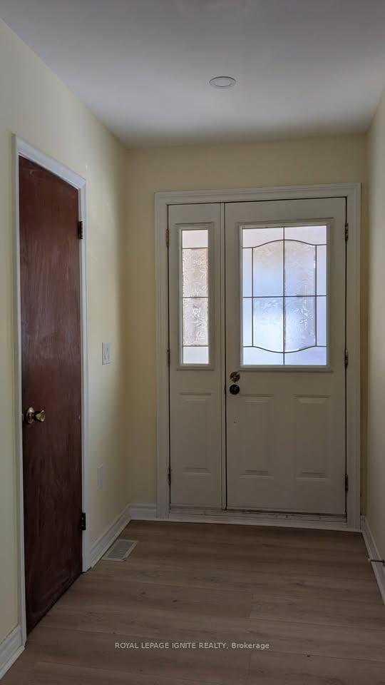 Photo 3 of Unit Main, 15 Beacham Crescent, Scarborough, Tam O'Shanter-Sullivan — HOMEH