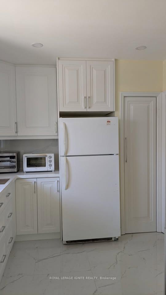 Photo 8 of Unit Main, 15 Beacham Crescent, Scarborough, Tam O'Shanter-Sullivan — HOMEH