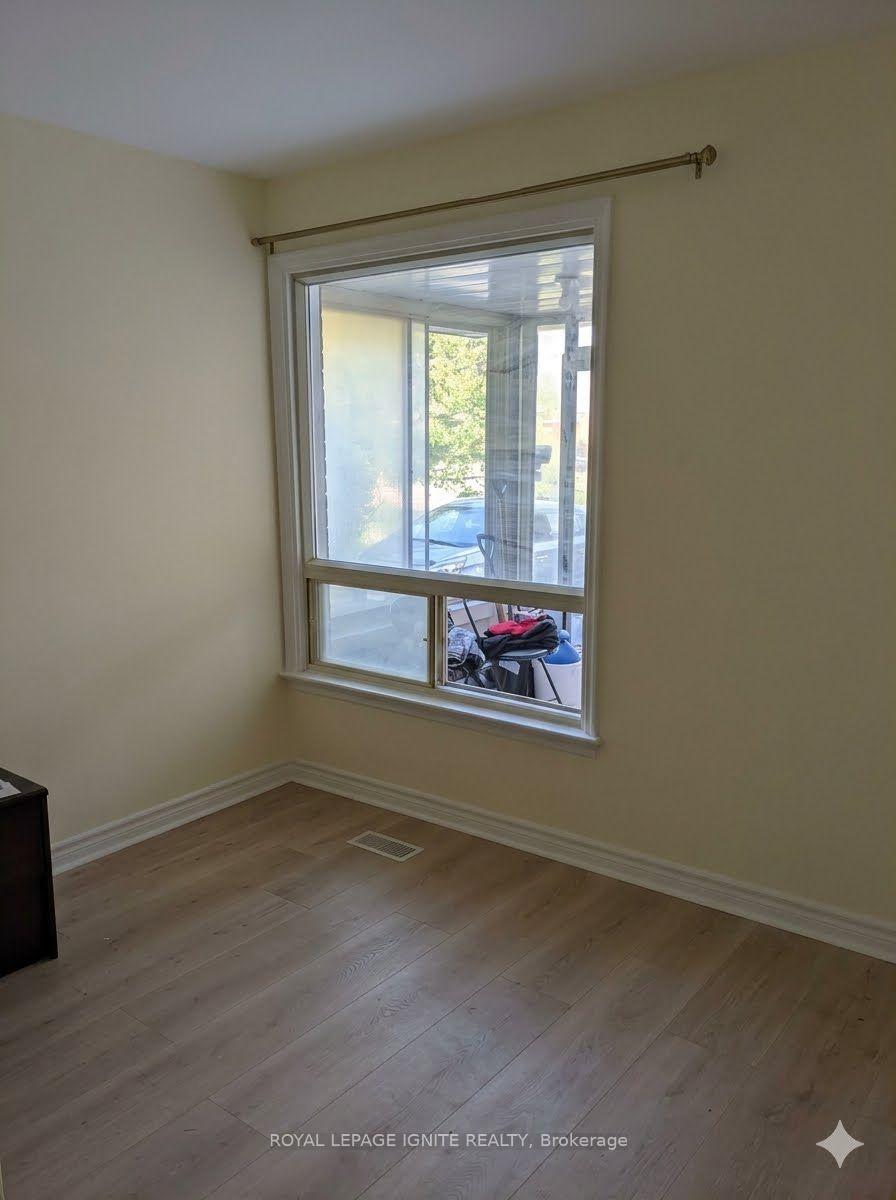 Photo 9 of Unit Main, 15 Beacham Crescent, Scarborough, Tam O'Shanter-Sullivan — HOMEH