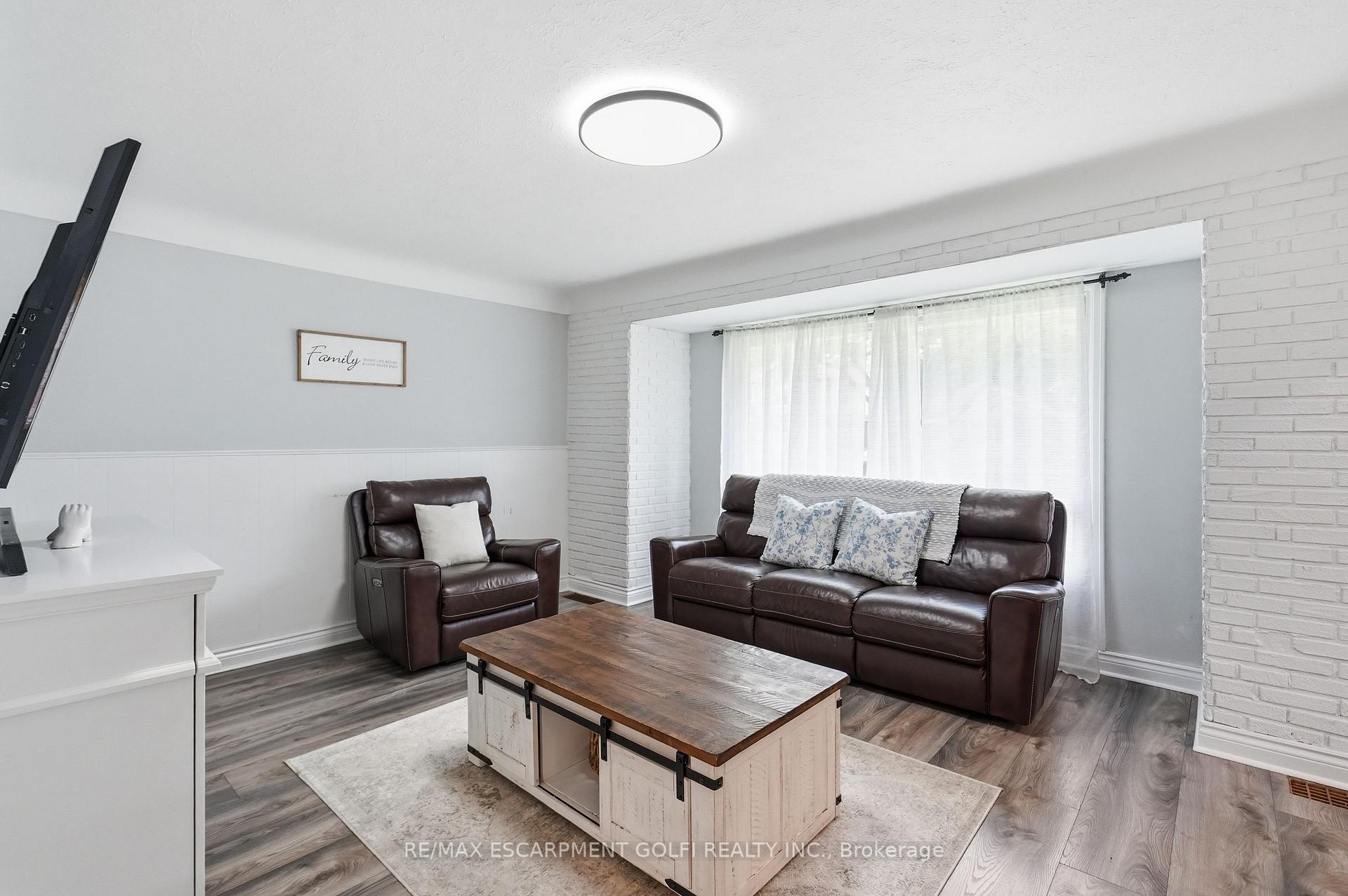 Photo 6 of 160 East 36th Street, Hamilton, Raleigh — HOMEH