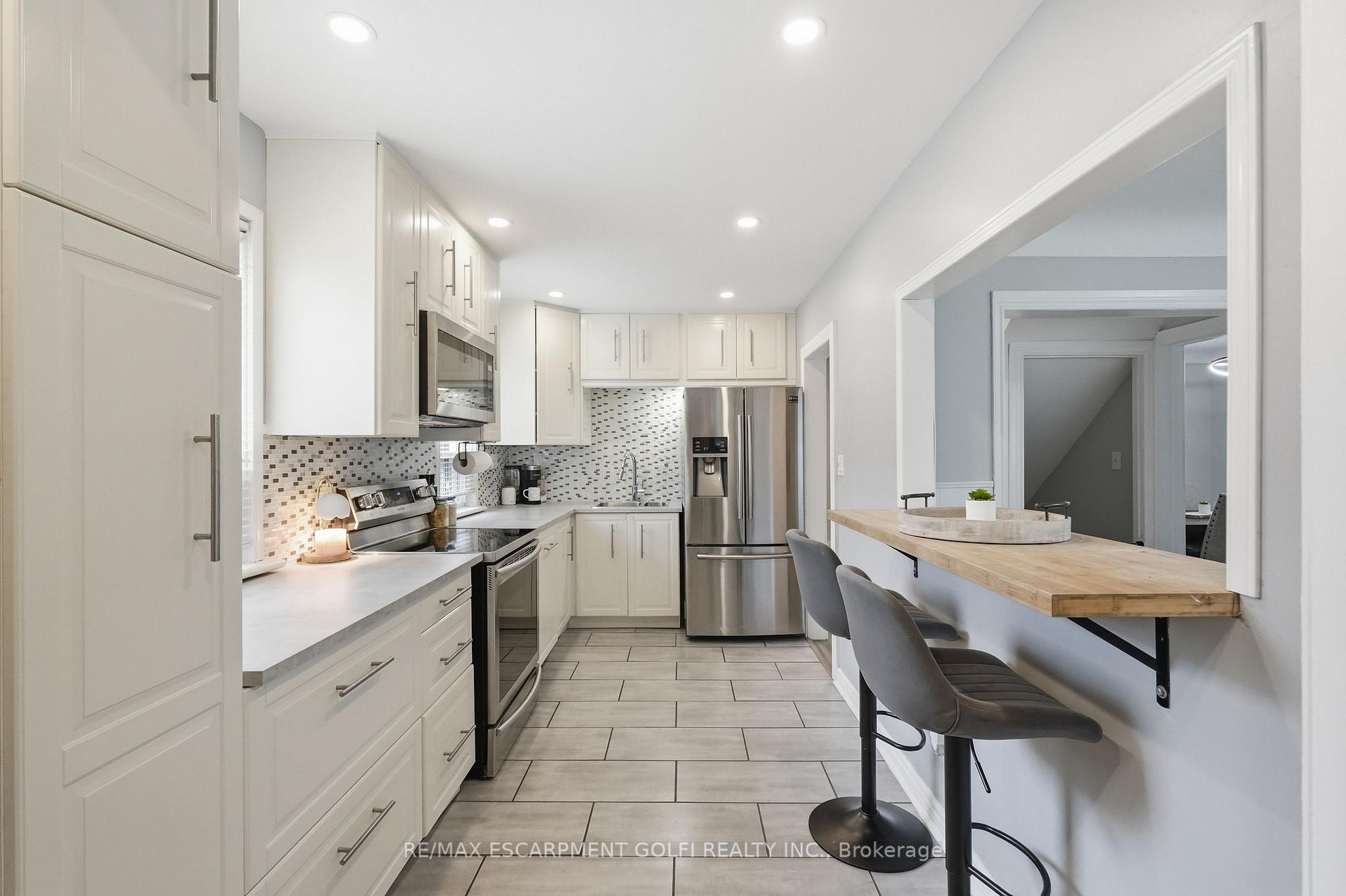 Photo 8 of 160 East 36th Street, Hamilton, Raleigh — HOMEH