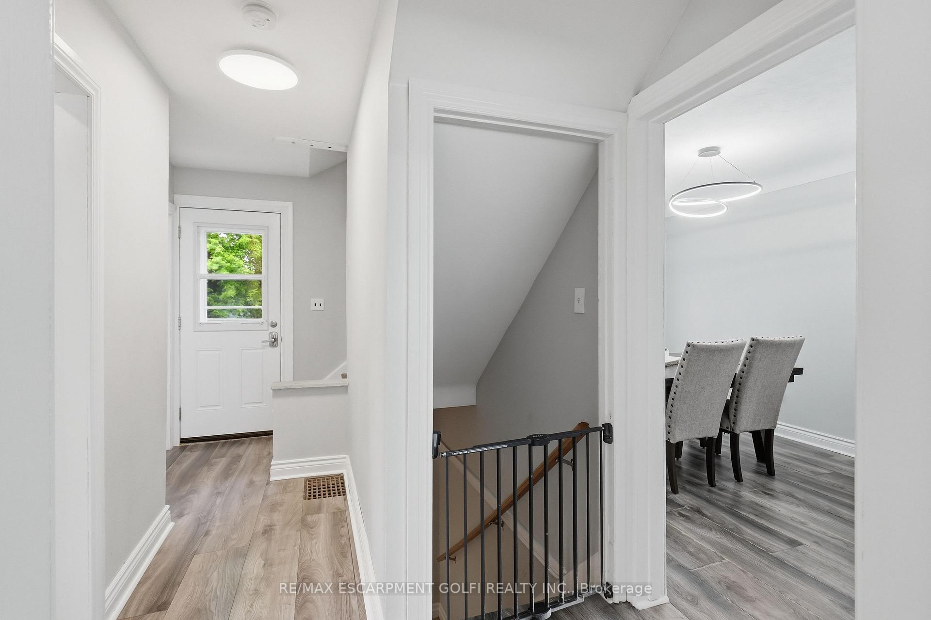 Photo 13 of 160 East 36th Street, Hamilton, Raleigh — HOMEH
